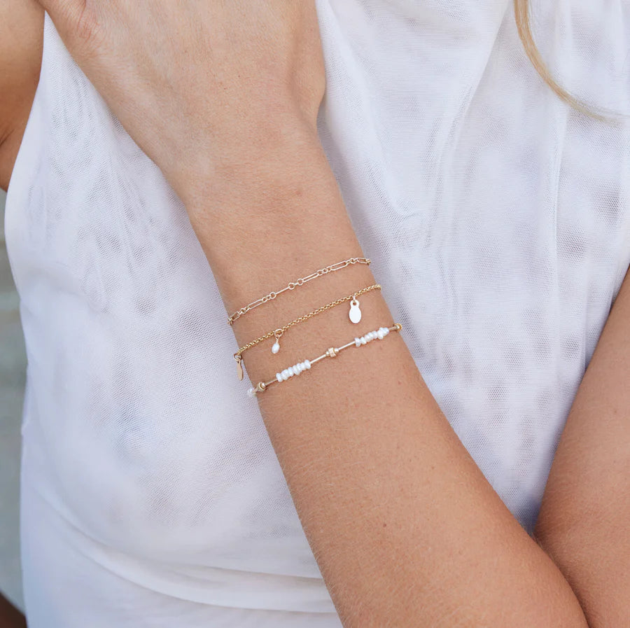 Hatti Freshwater Pearl Bracelet | Gold