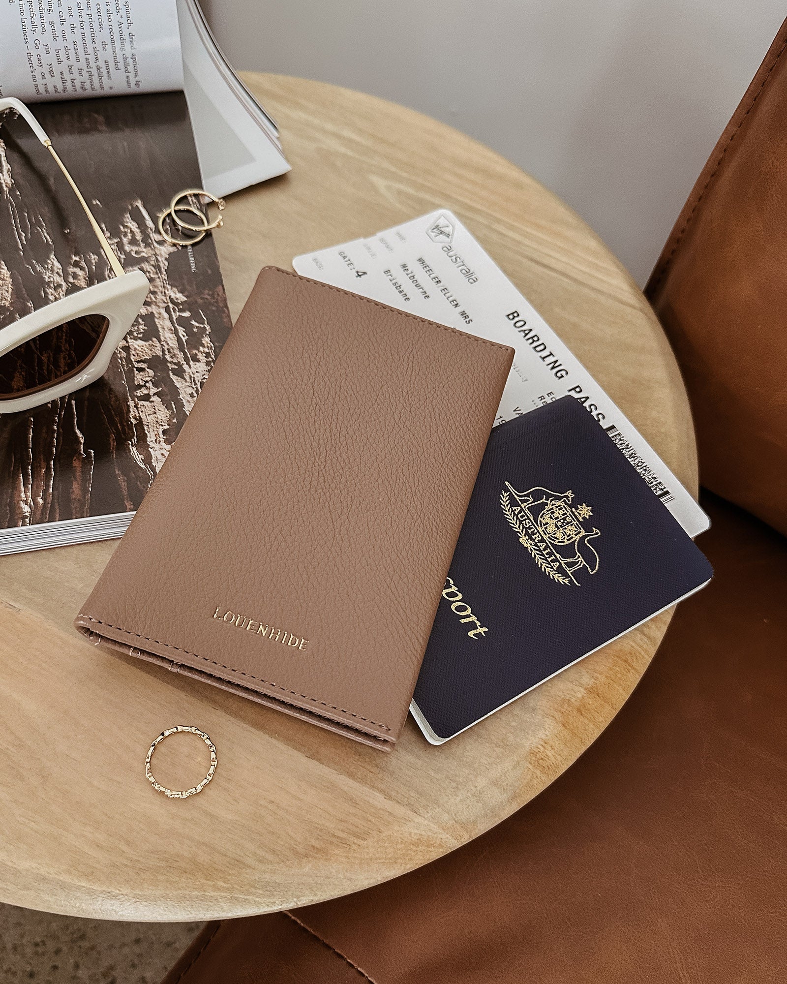 Venice Passport Holder | Mocha
