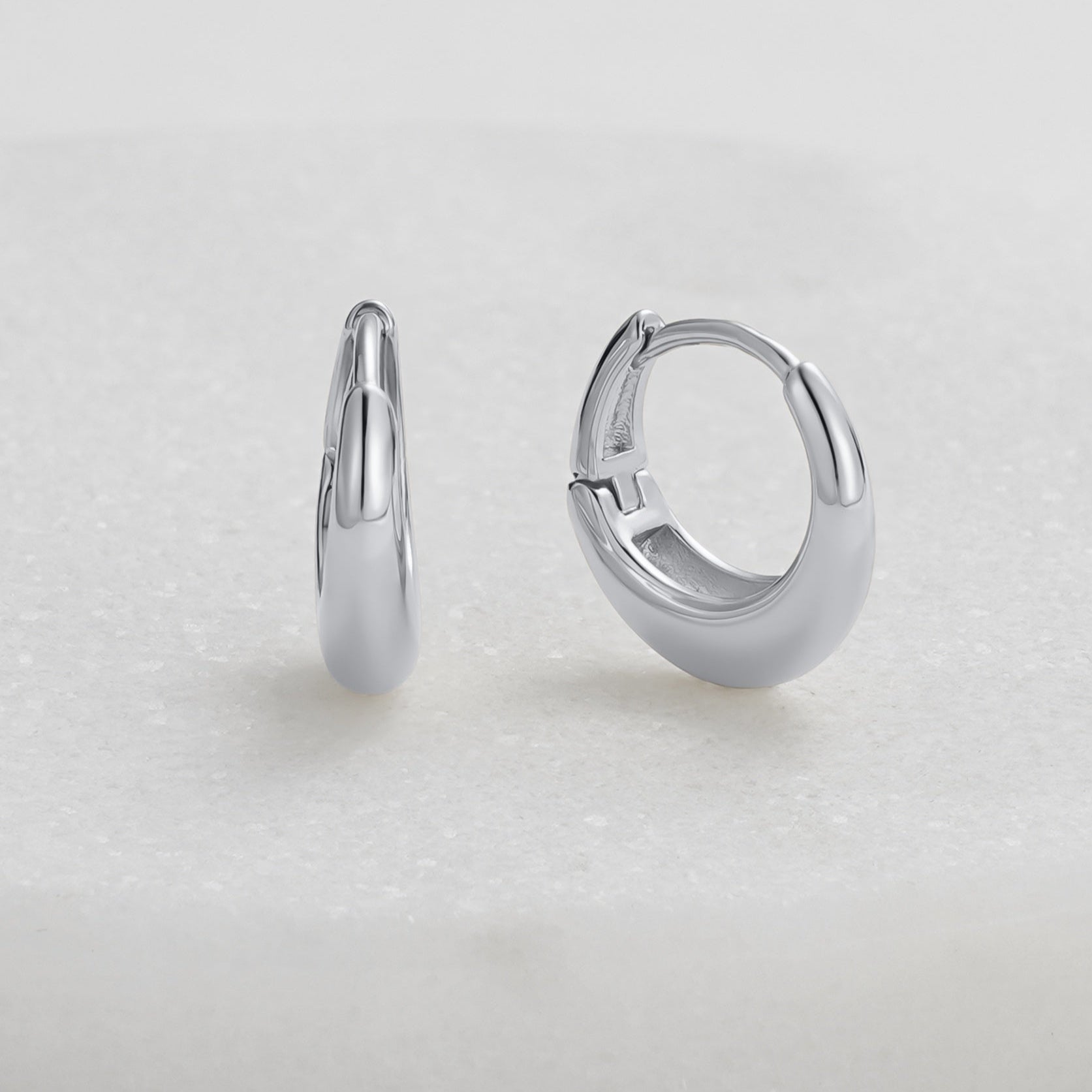 Cleo Hoop | Small | Silver