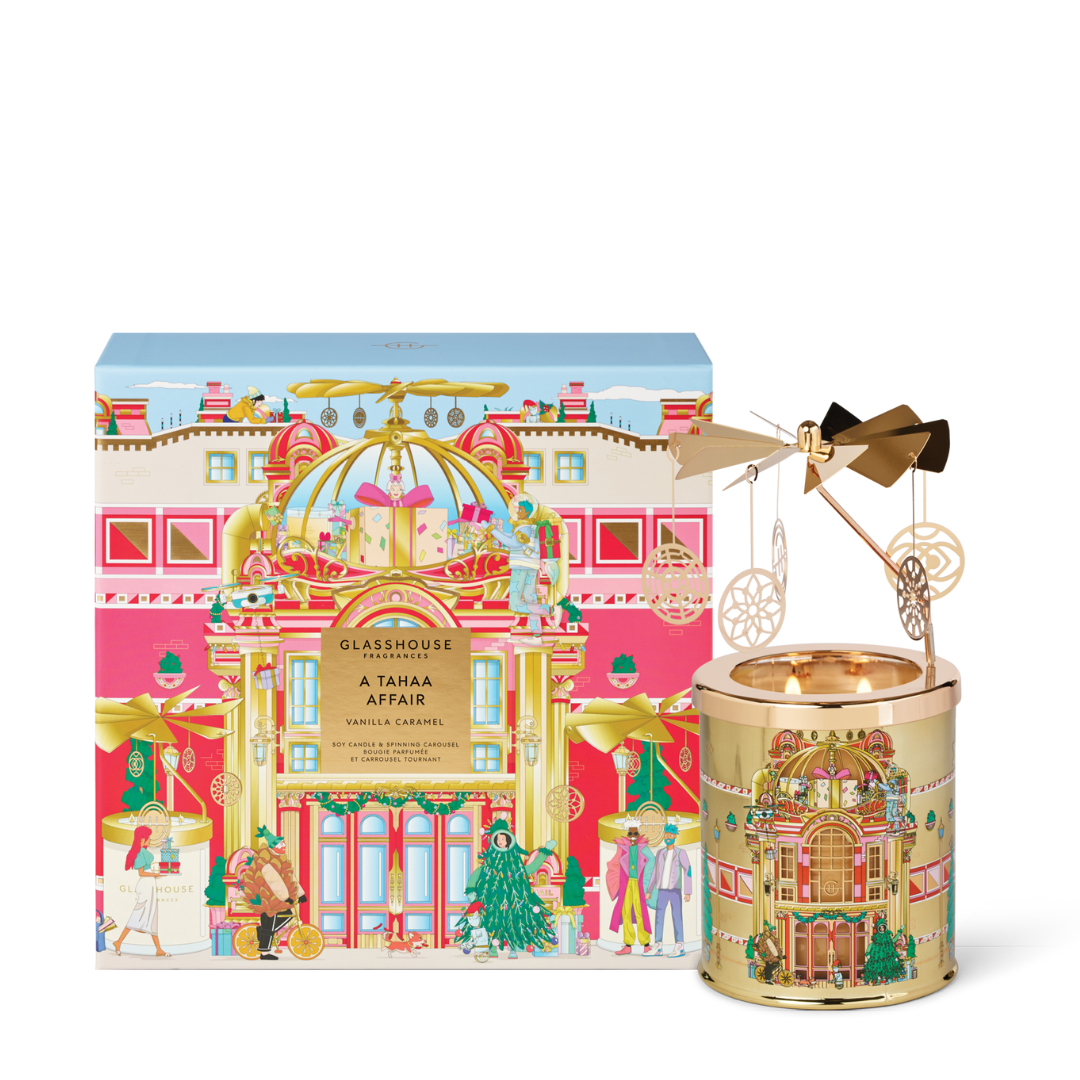 A Tahaa Affair 380g Candle with Spinning Carousel Gift Set