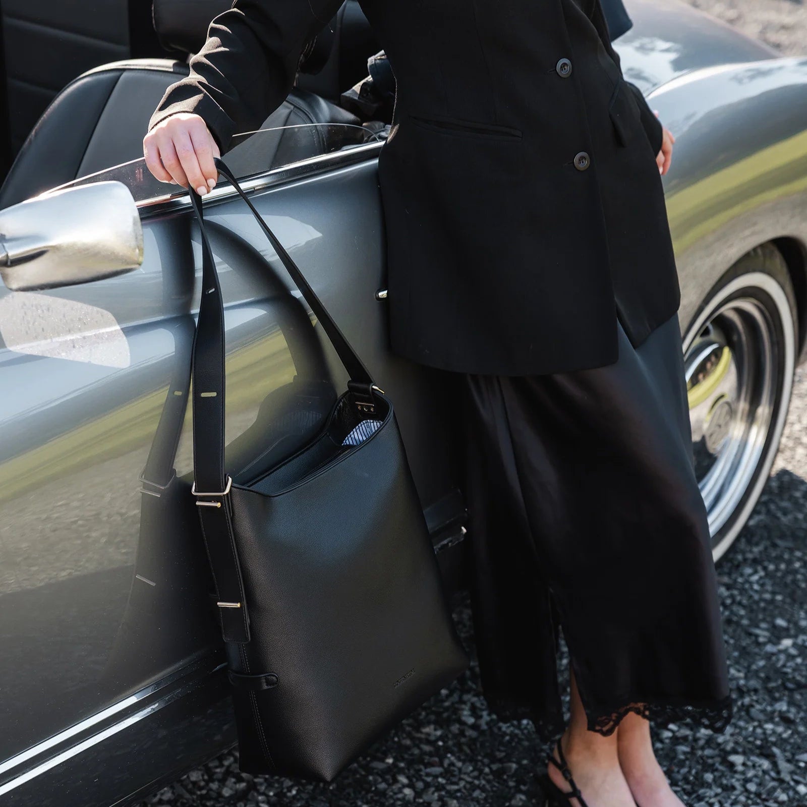 Audrey Bucket Bag | Black