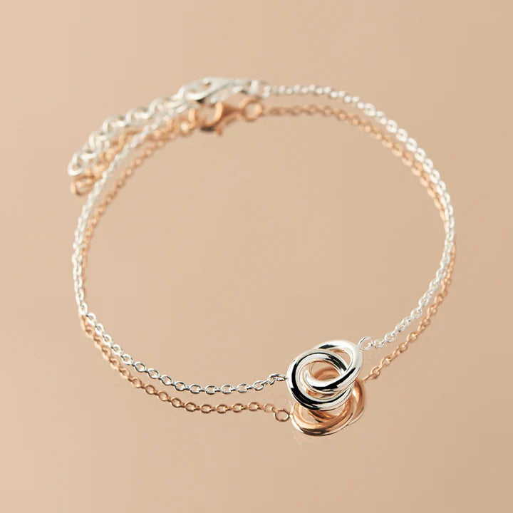 Embrace Bracelet | Silver