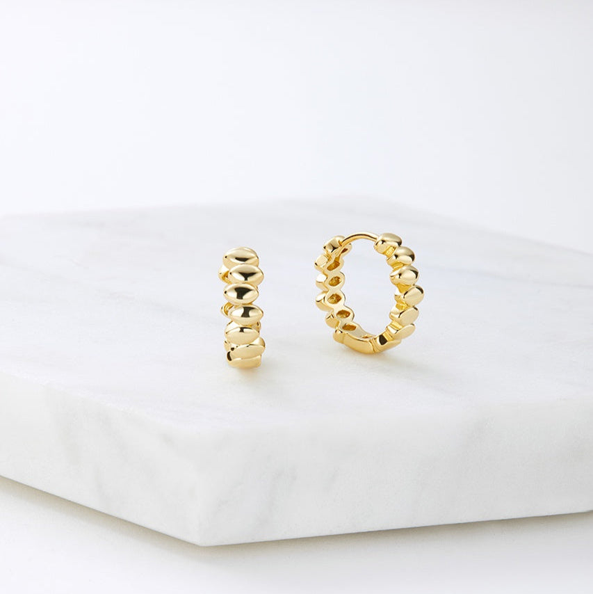 Bailey Huggie | Gold