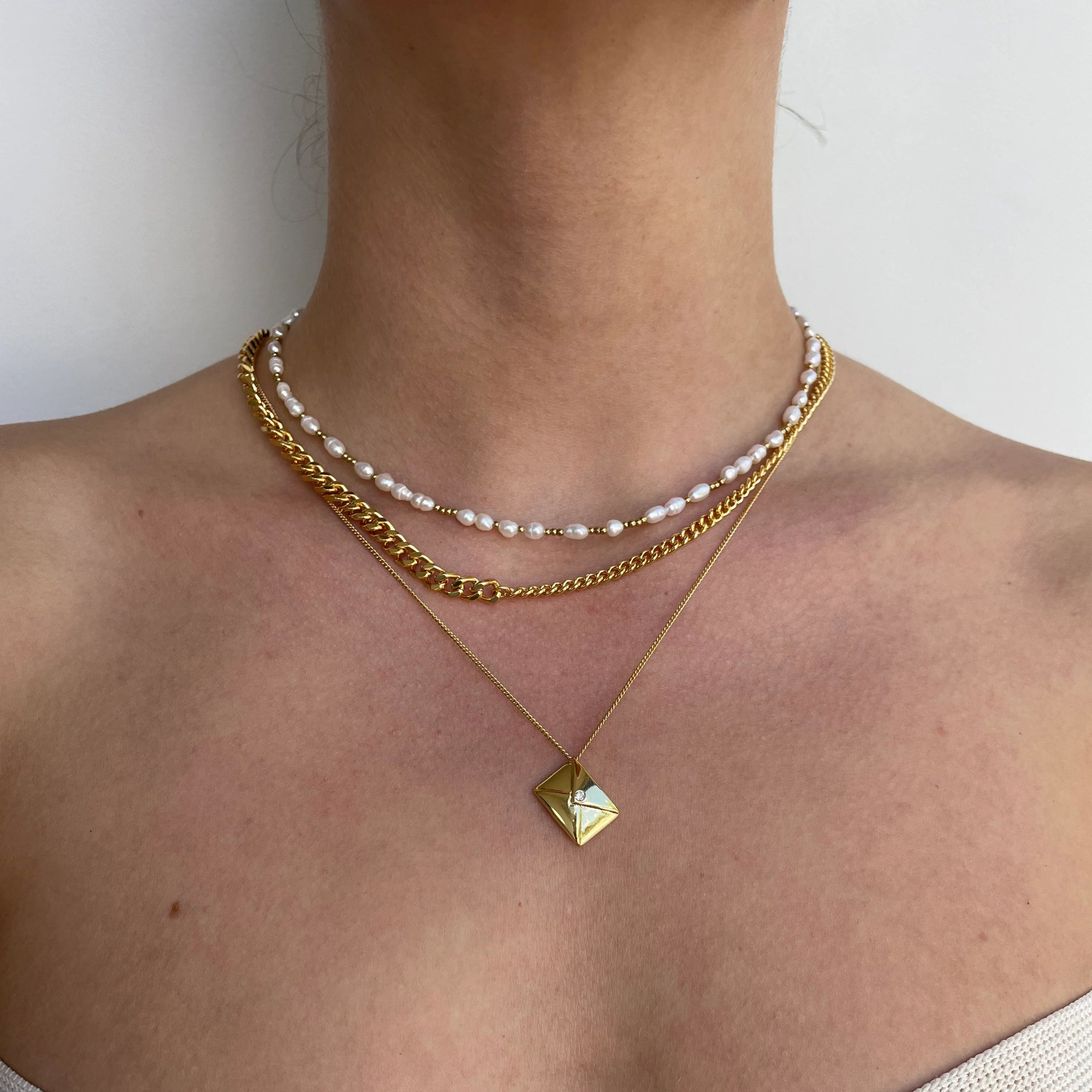 Billie Necklace | Gold Lifestyle