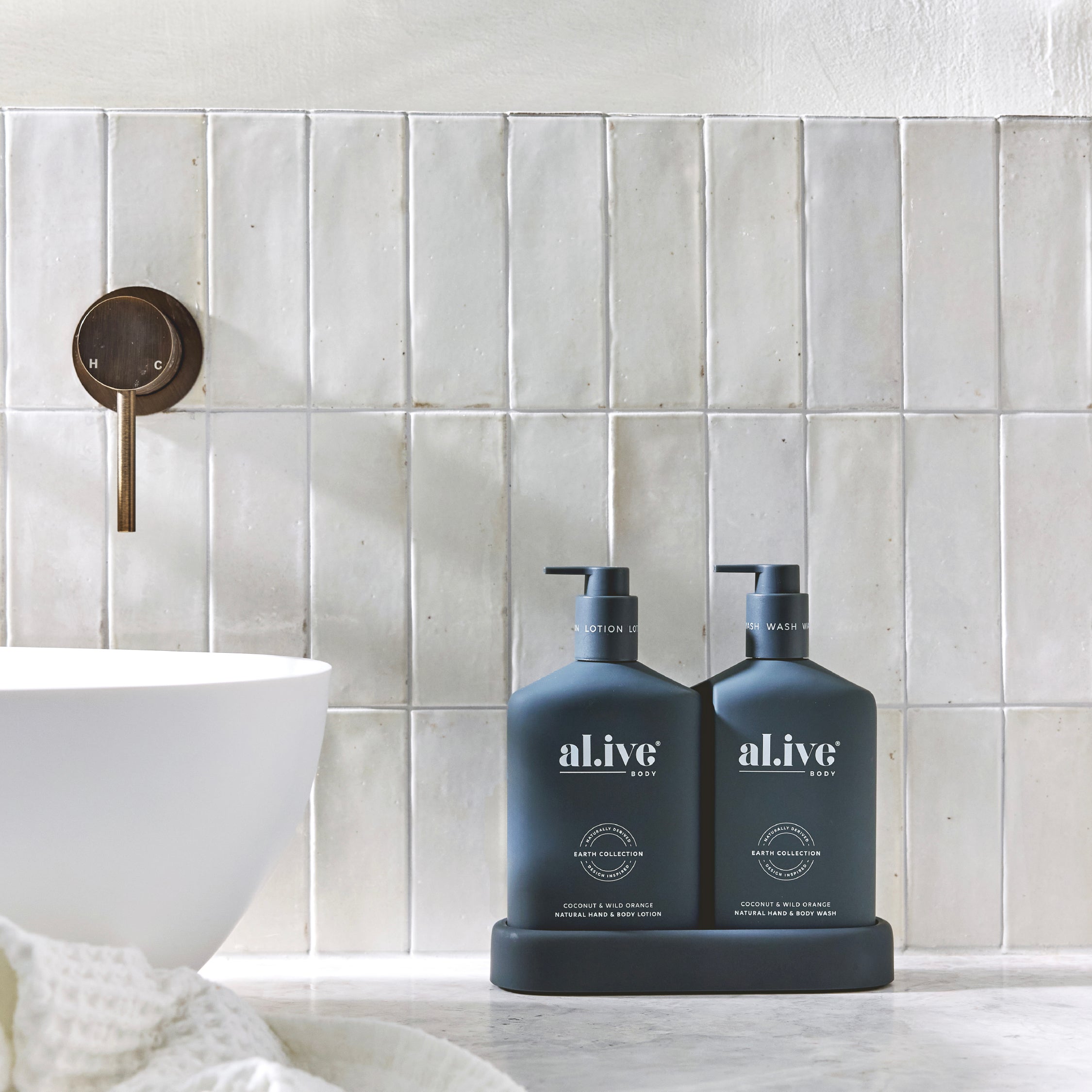 Coconut & Wild Orange Wash & Lotion Duo + Tray