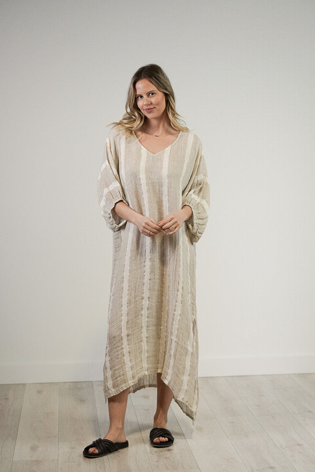 Rosa Kaftan | Natural White w/ Gold Strand