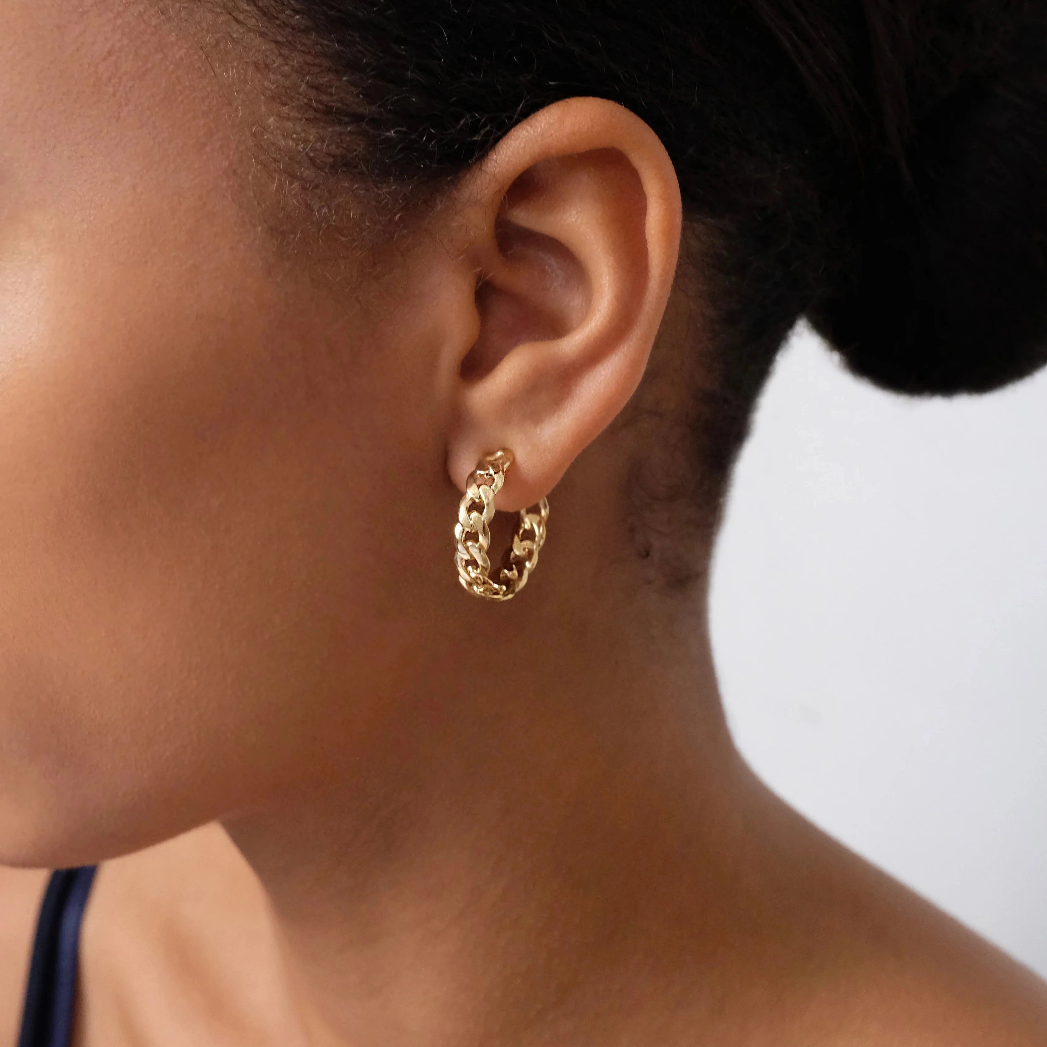 Curb Large Hoop Earring | Gold