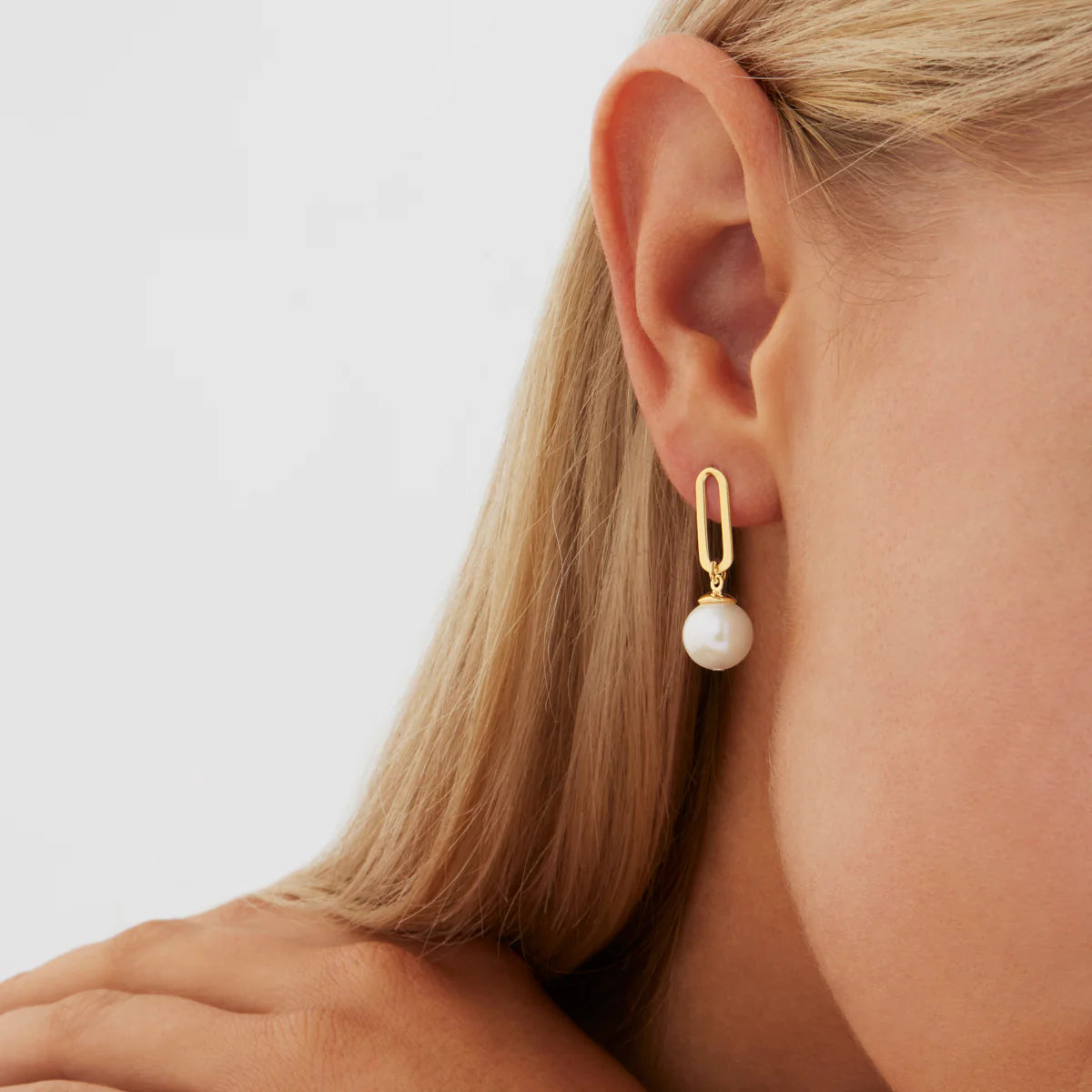 The Enchantress Pearl Drop Stud Earrings | Gold