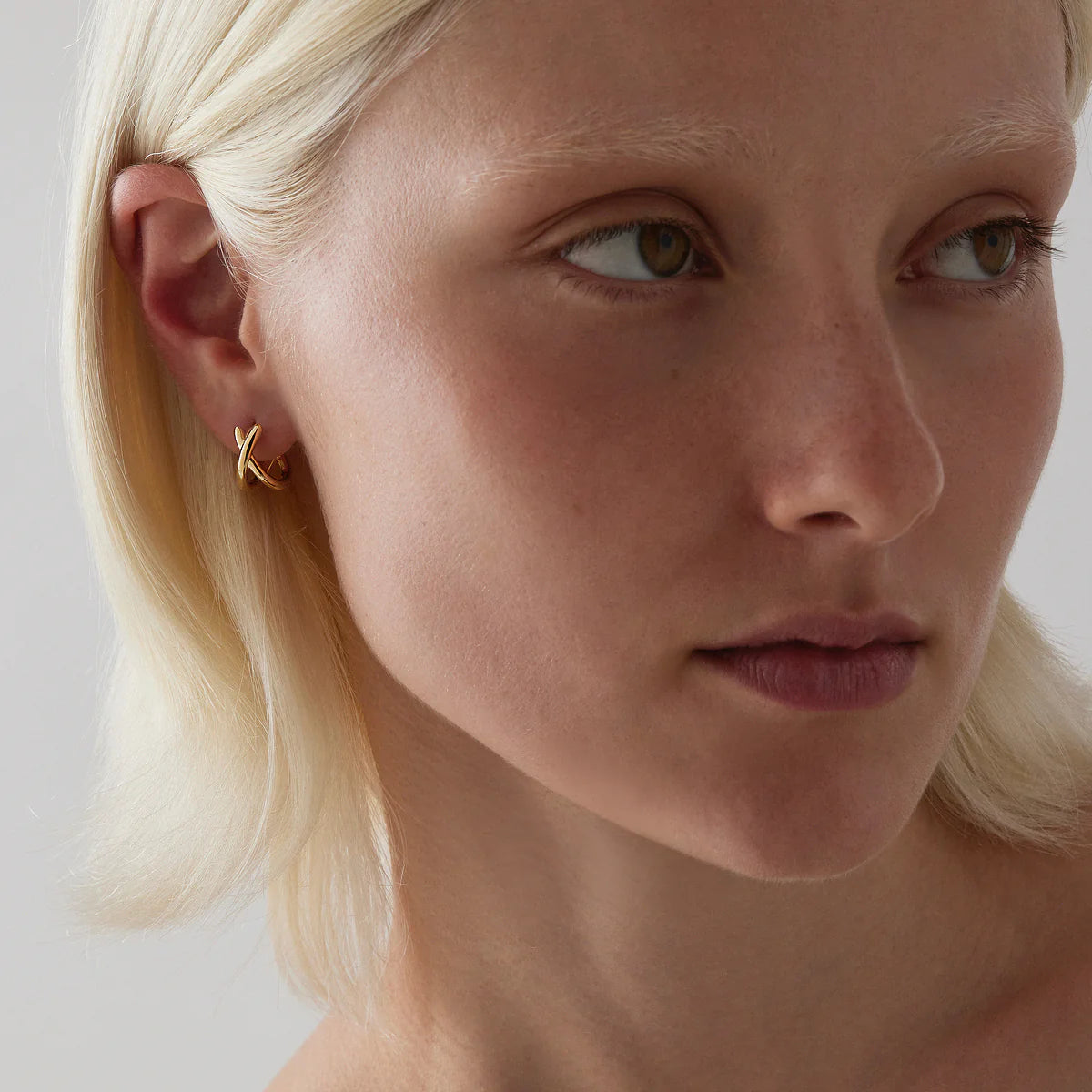 Moonkiss Huggie Earrings | Gold