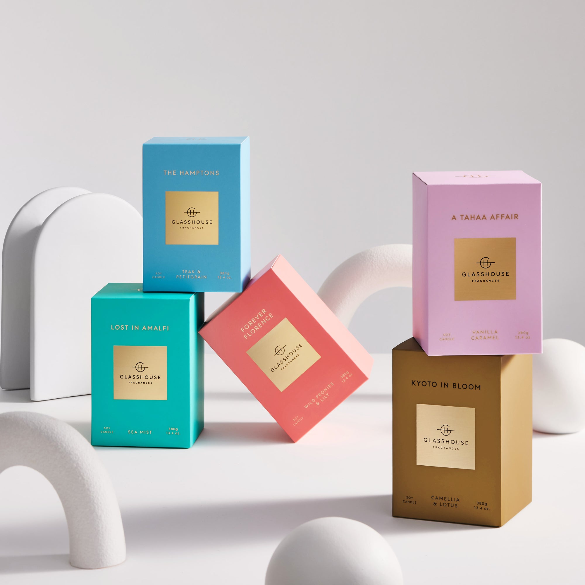 The Hamptons 380g Candle