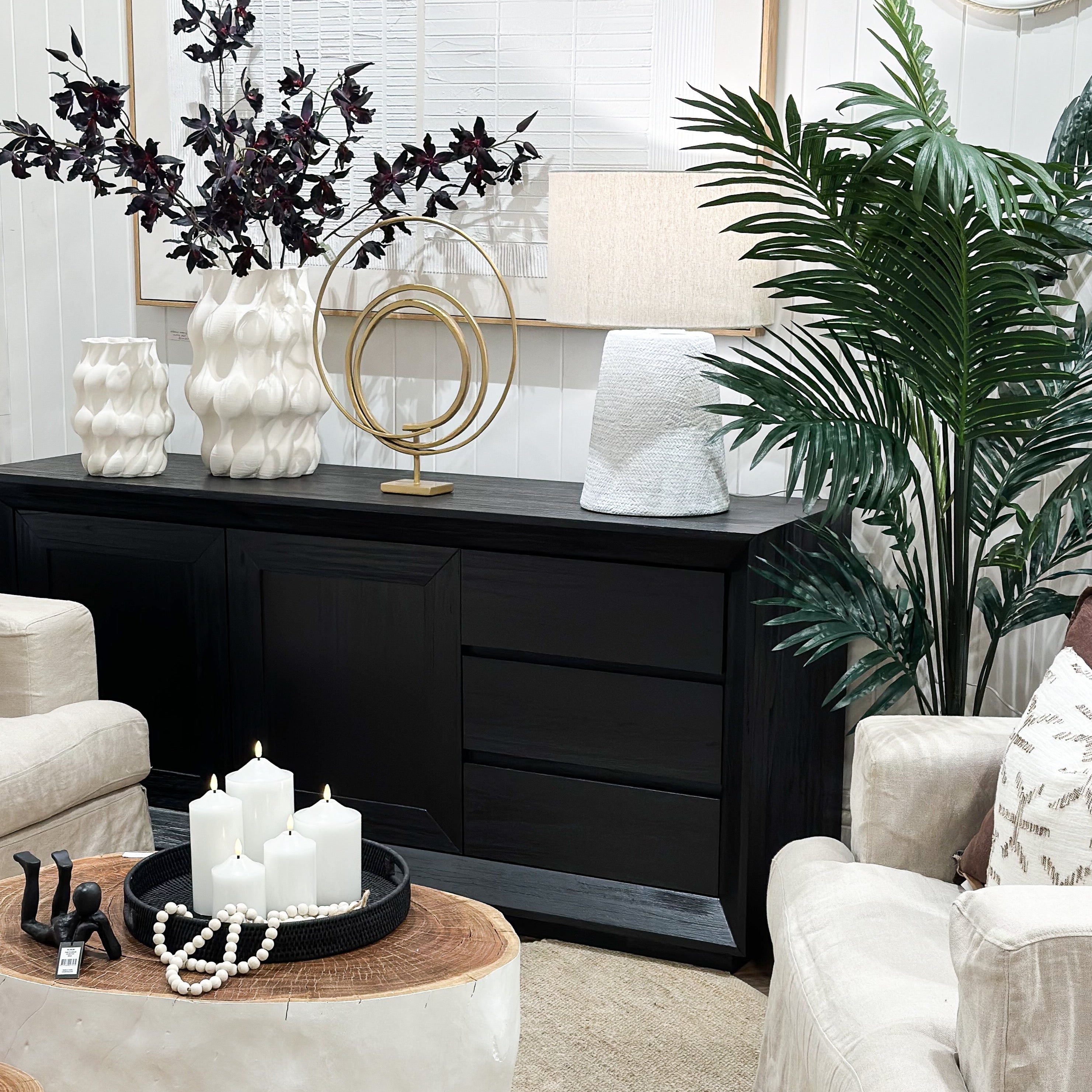 Hamilton Buffet | Black