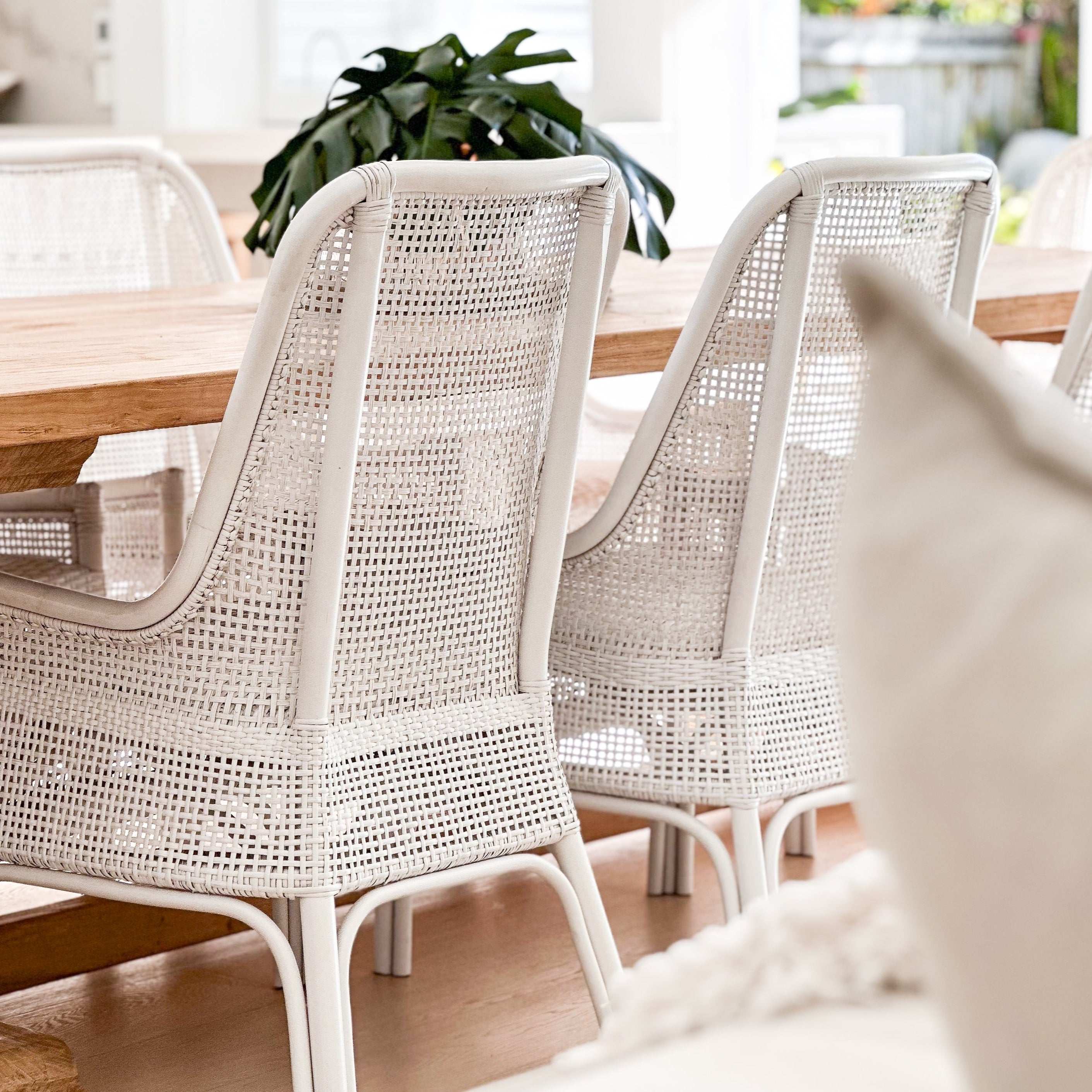 Malibu Chair White