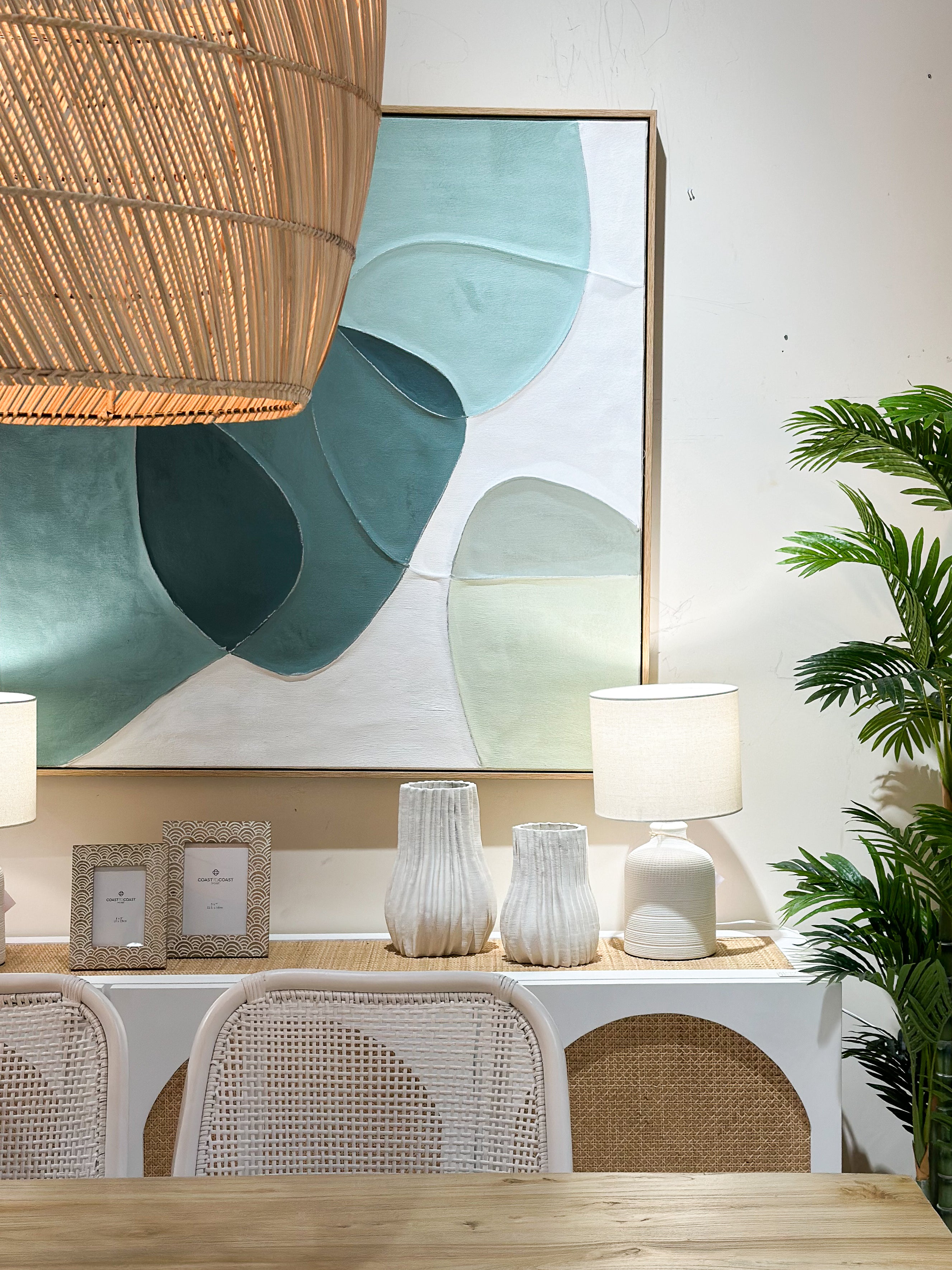 Isla Table Lamp