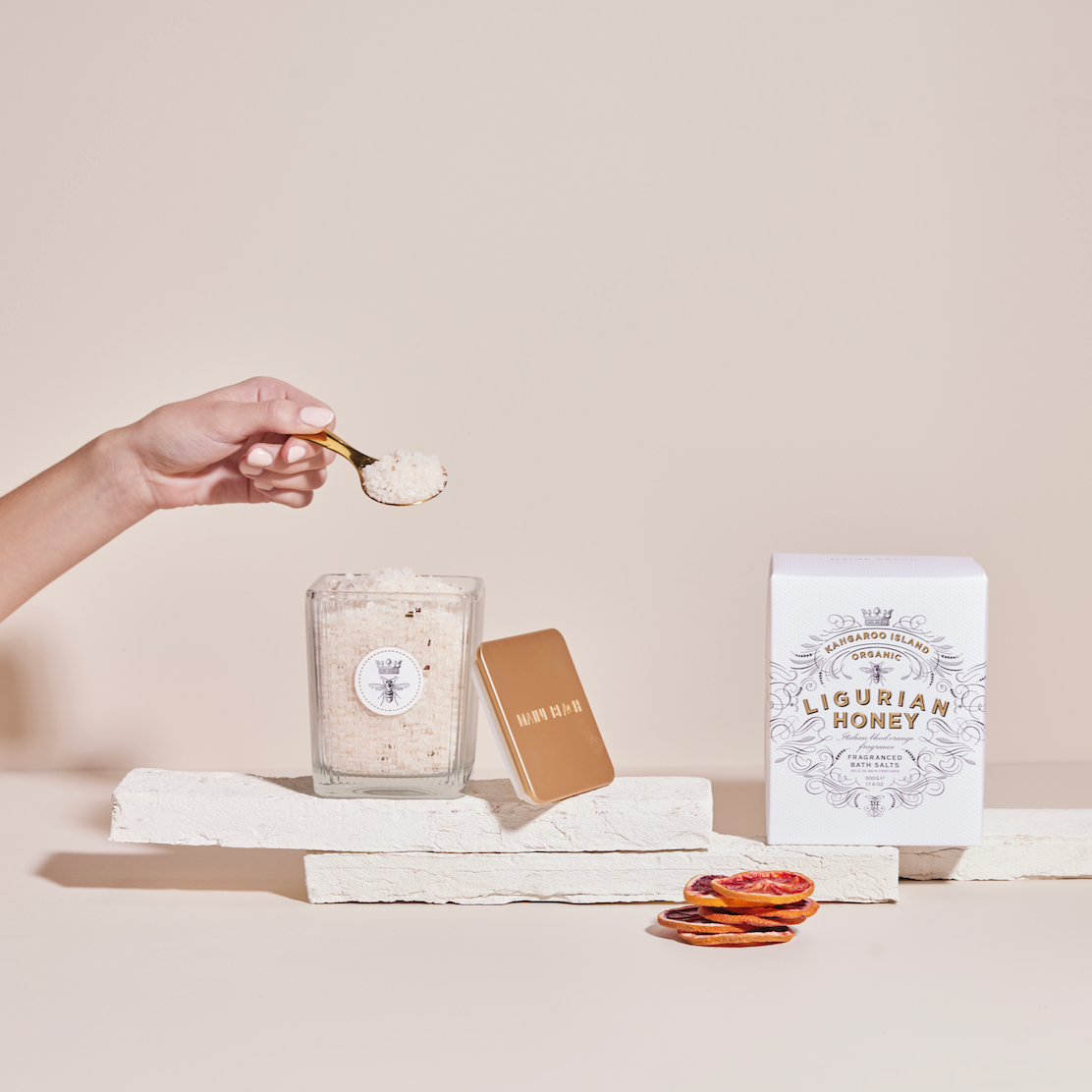 K.I. Ligurian Honey Bath Salts 500g | Jar with Metal Spoon
