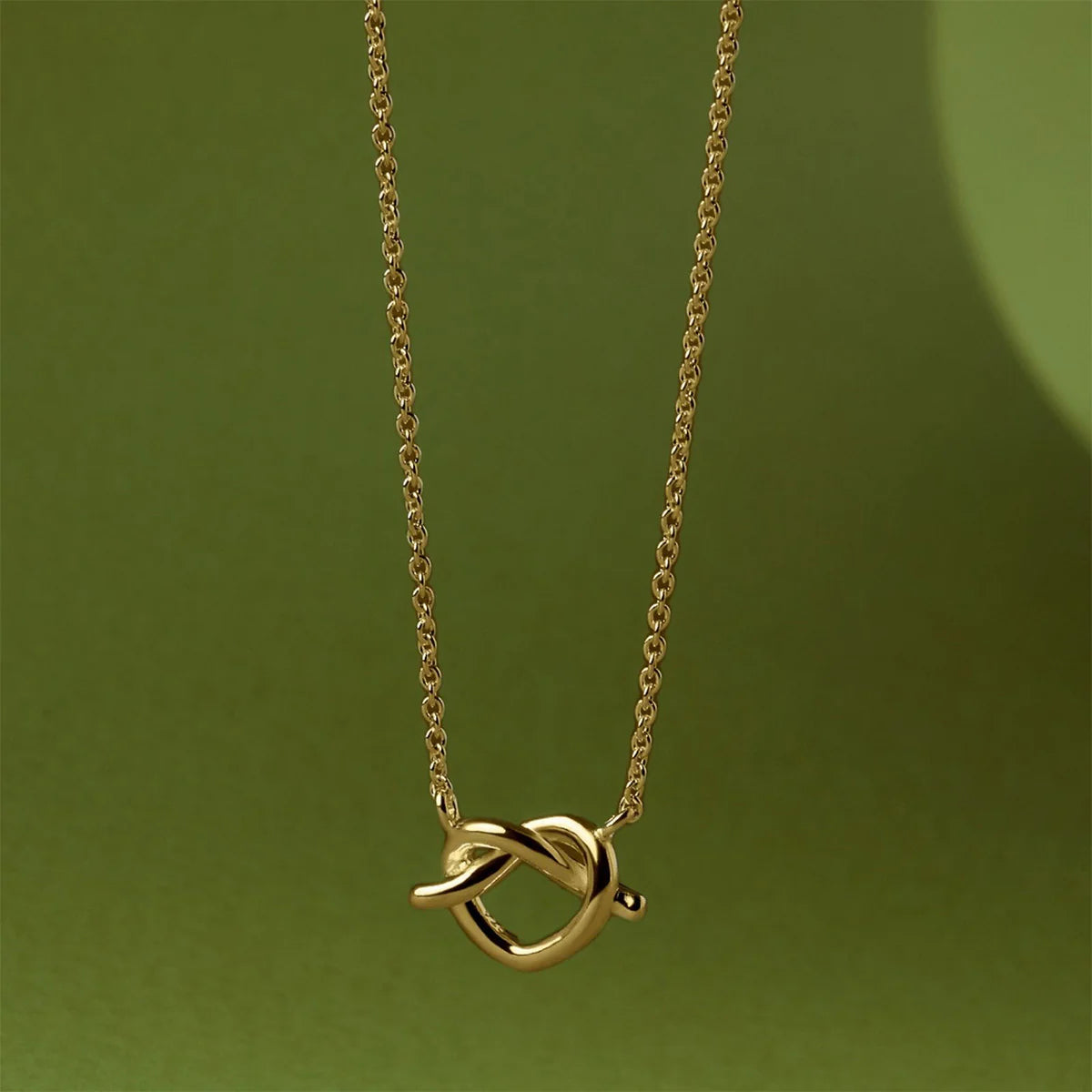 Eternal Pendant | Gold