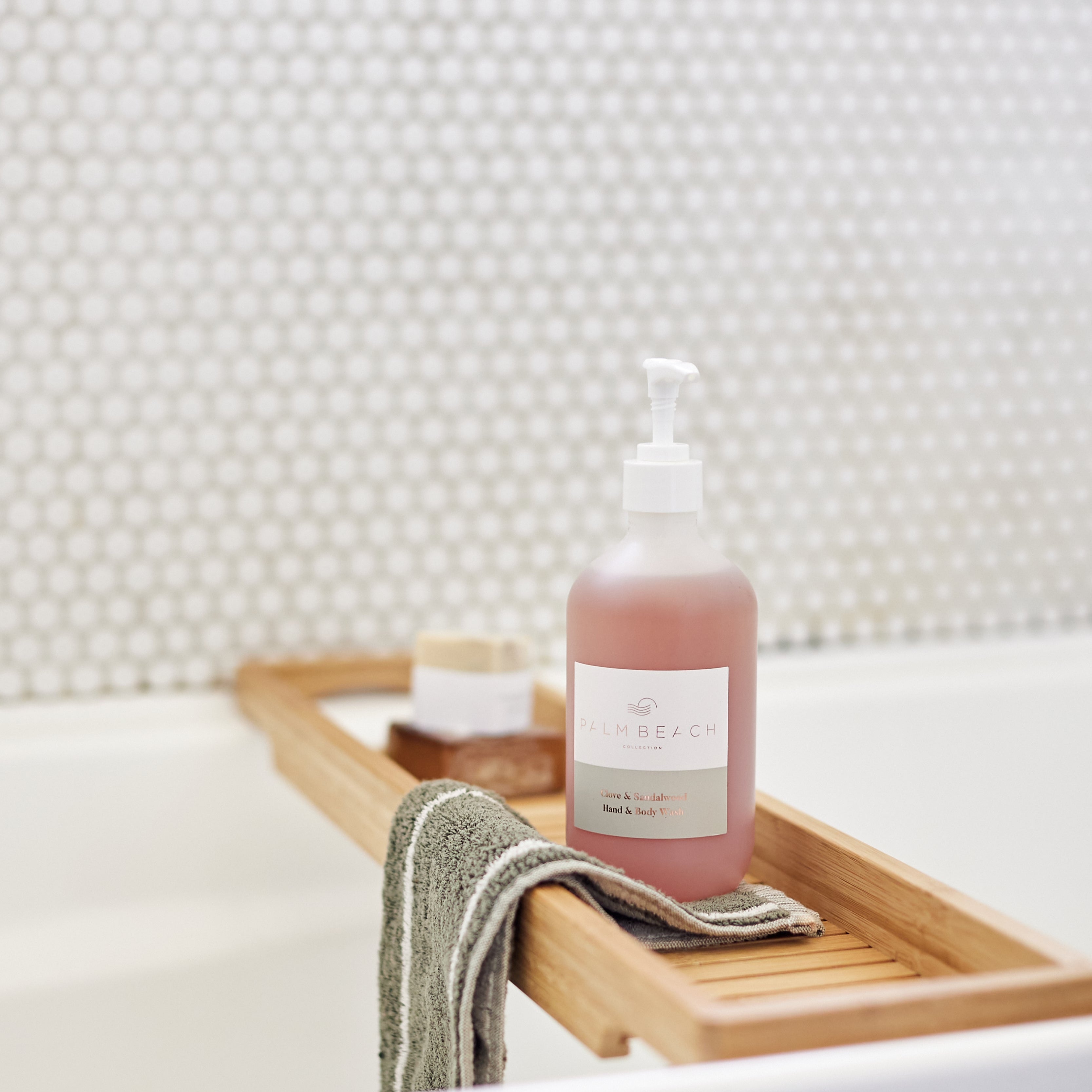 Clove & Sandalwood Hand & Body Wash