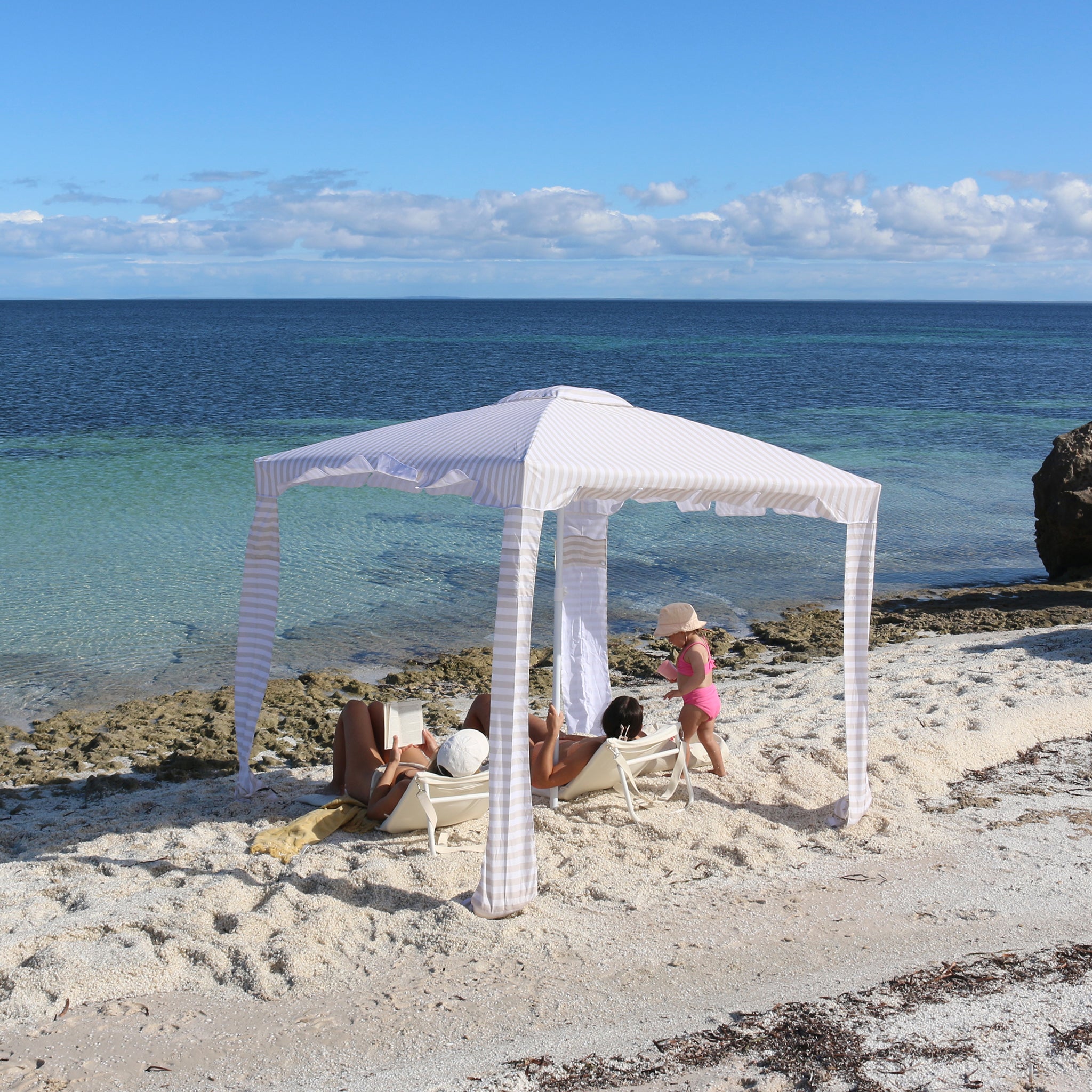 Beach Cabana Casa Stripe