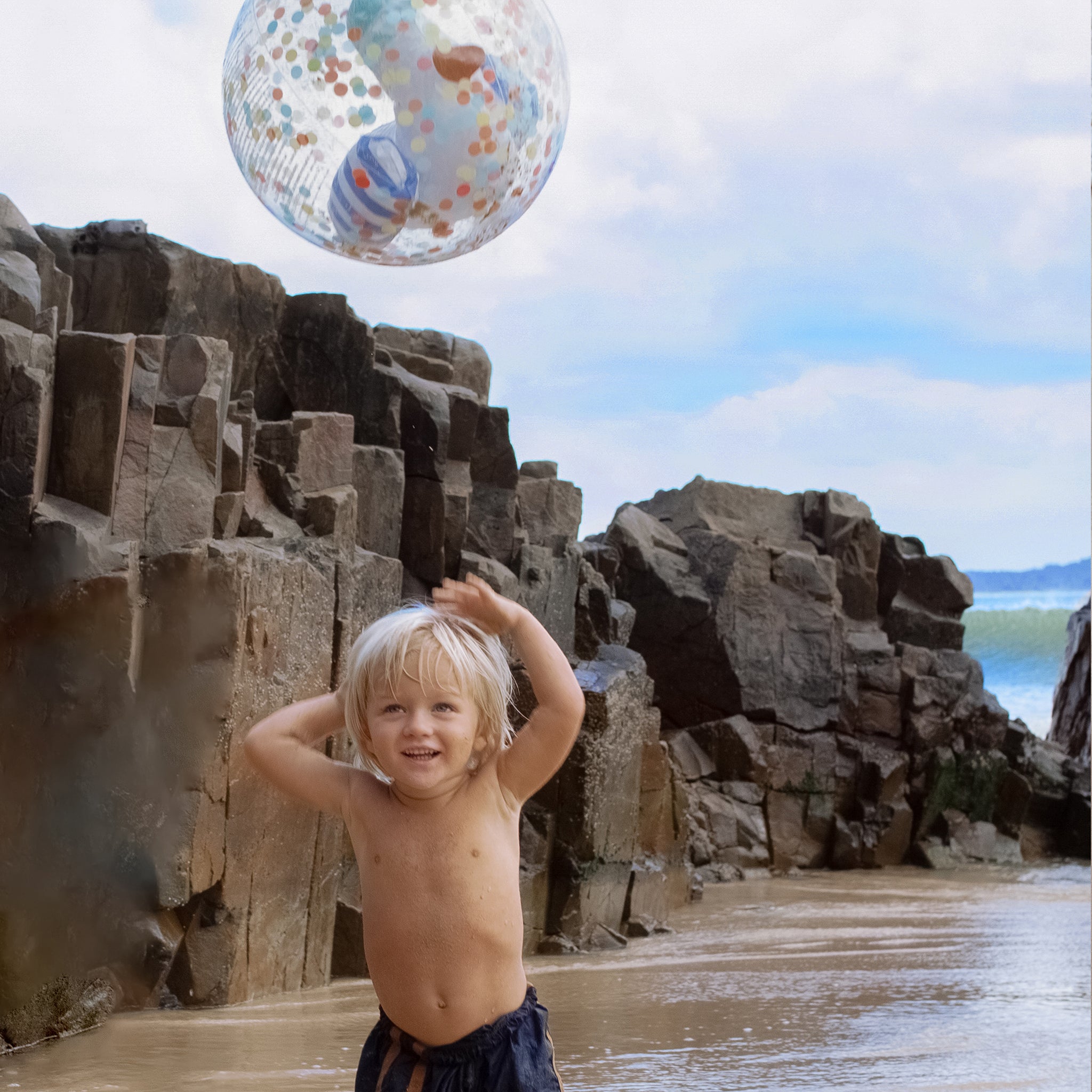 3D Inflatable Beach Ball Sammy the Seagull Blue Stripe