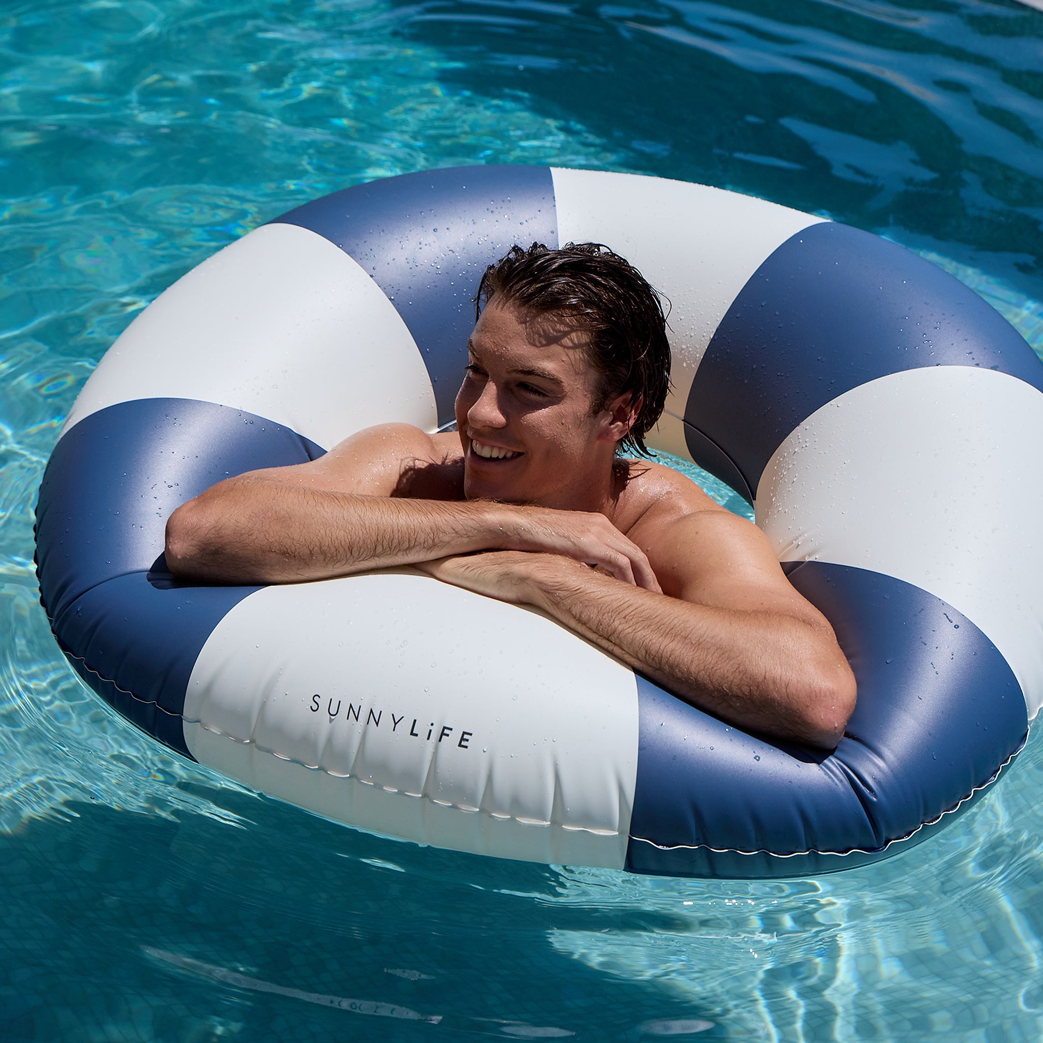 Tube Pool Ring Navy Stripe