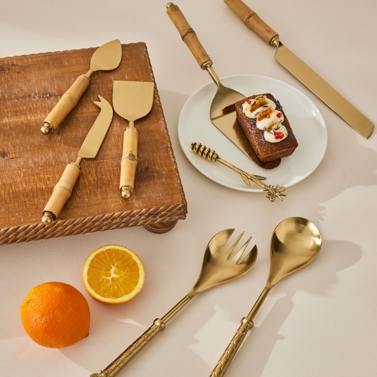 Bambu Cake Servers S/2