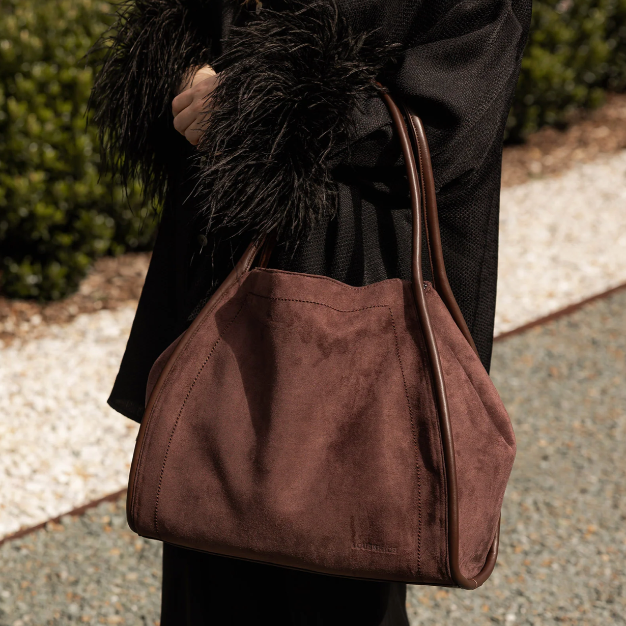 Sutton Shoulder Bag | Chocolate