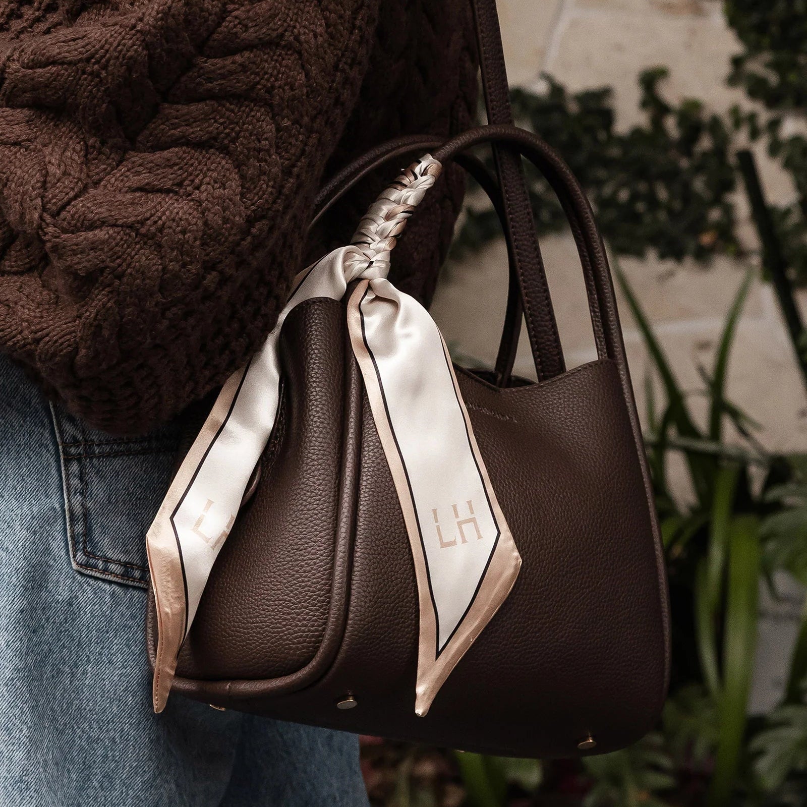 Steffie Mini Tote Bag | Chocolate