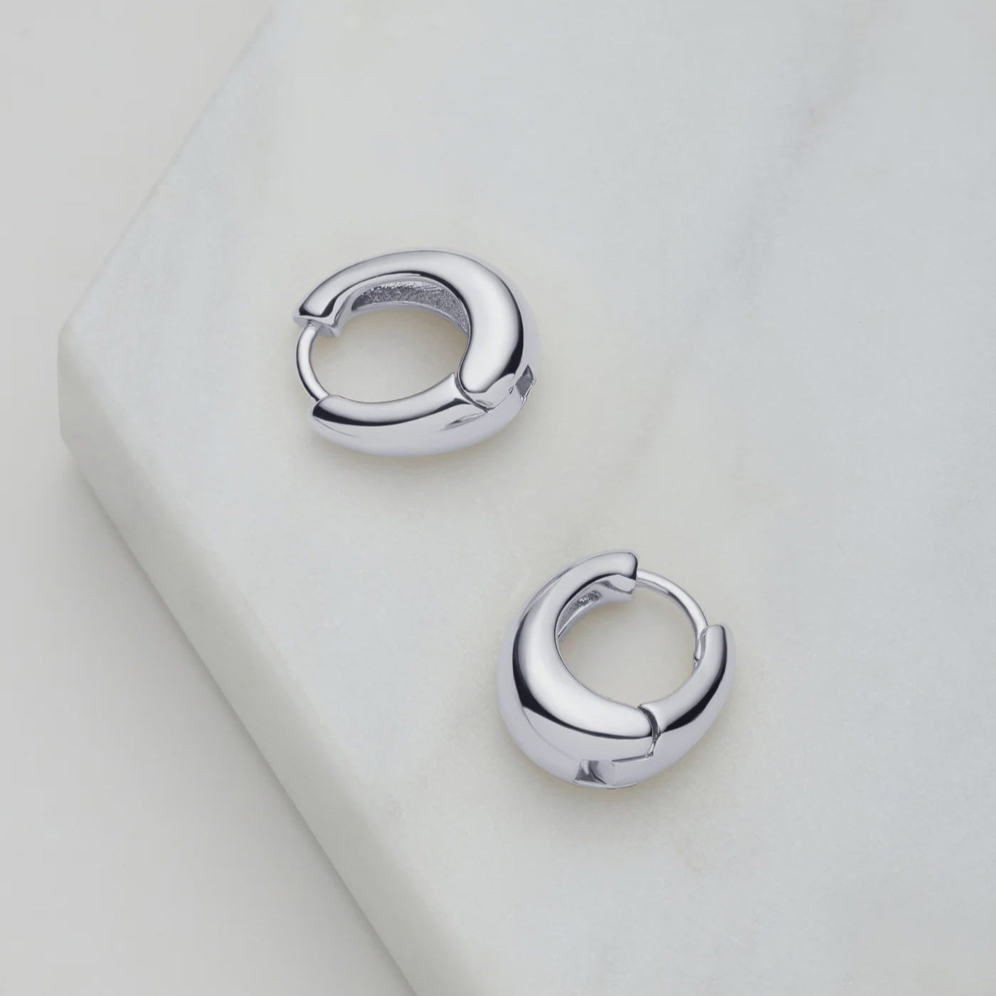 Steph Hoop | Medium | Silver
