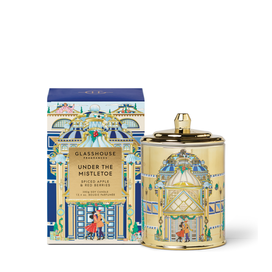Under The Mistletoe 380g Candle