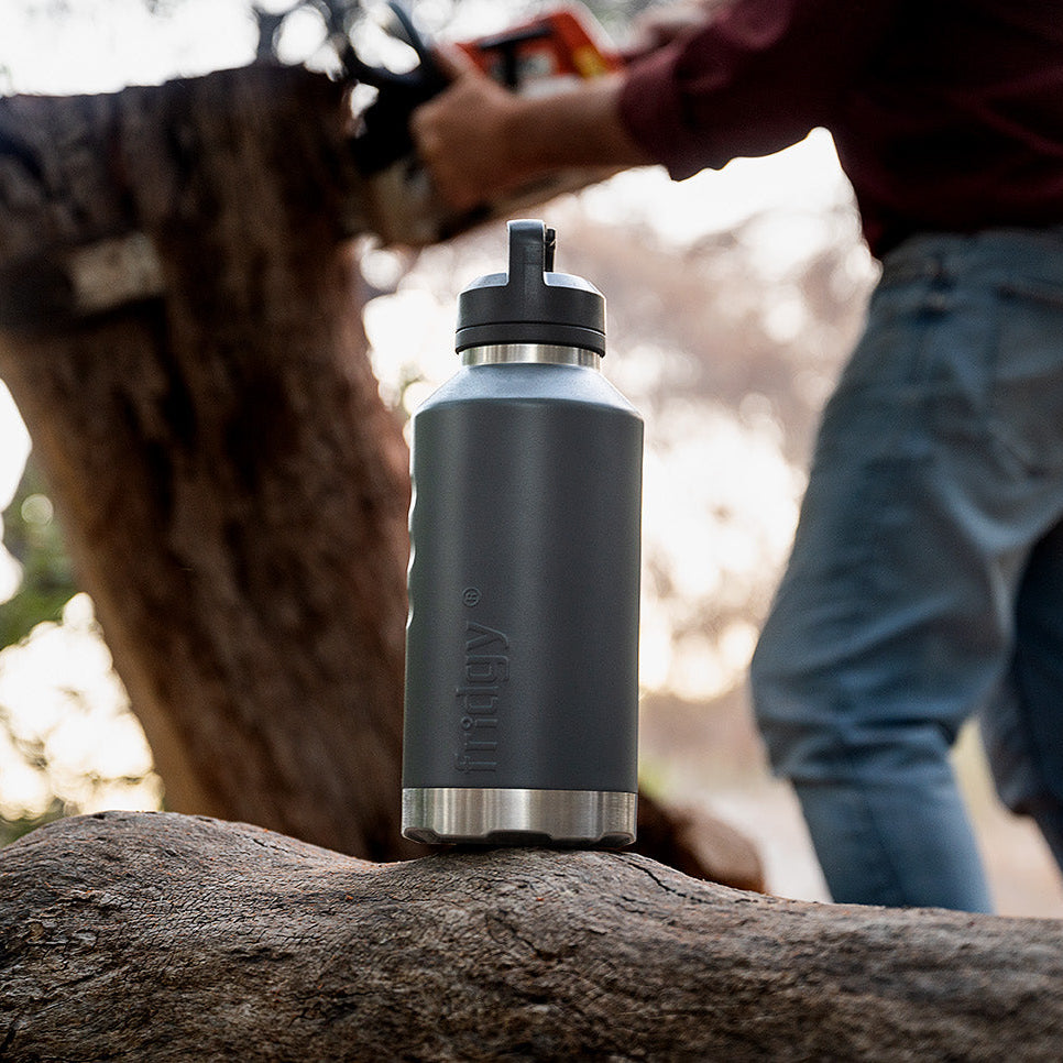All Dayer Grip Range Bottle | 1.9L | Dark Hour Black