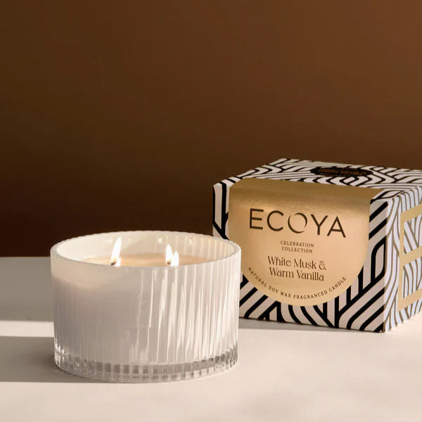 White Musk & Warm Vanilla Grand Celebration Candle