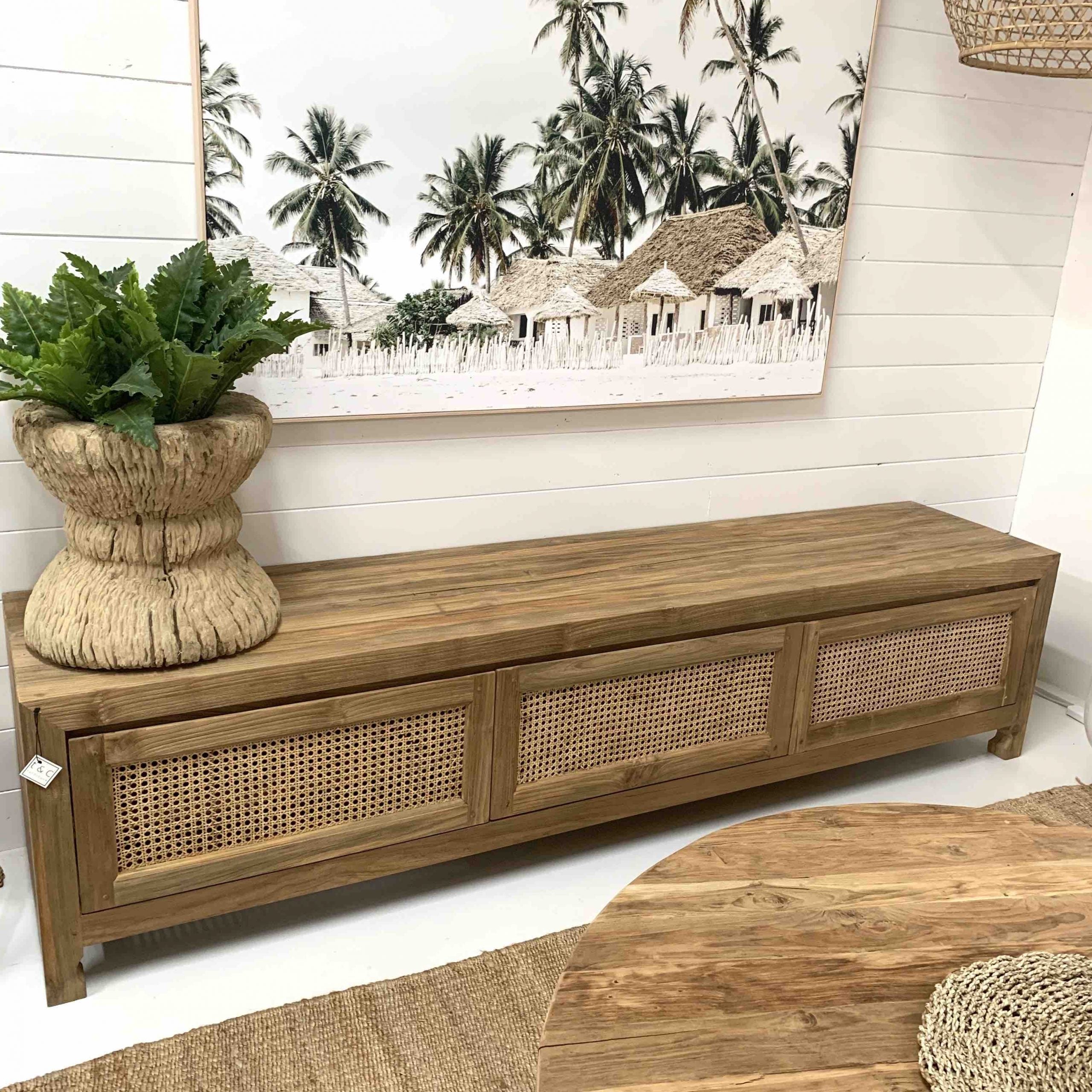 Sanchez TV Unit