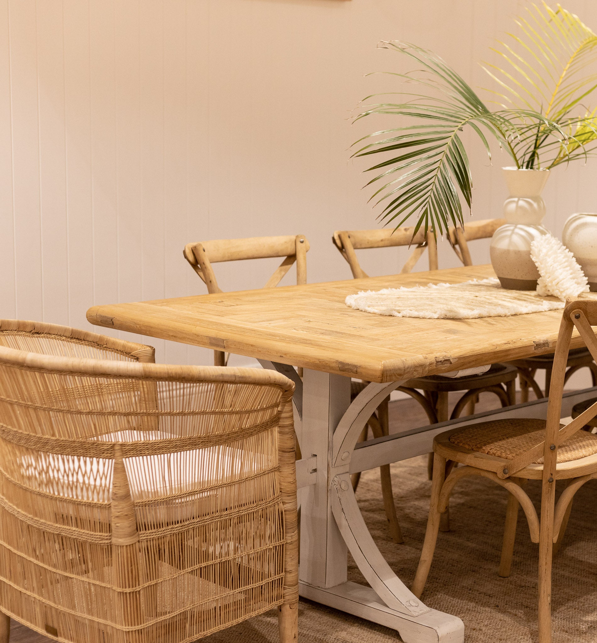 Brussels Dining Table White Legs