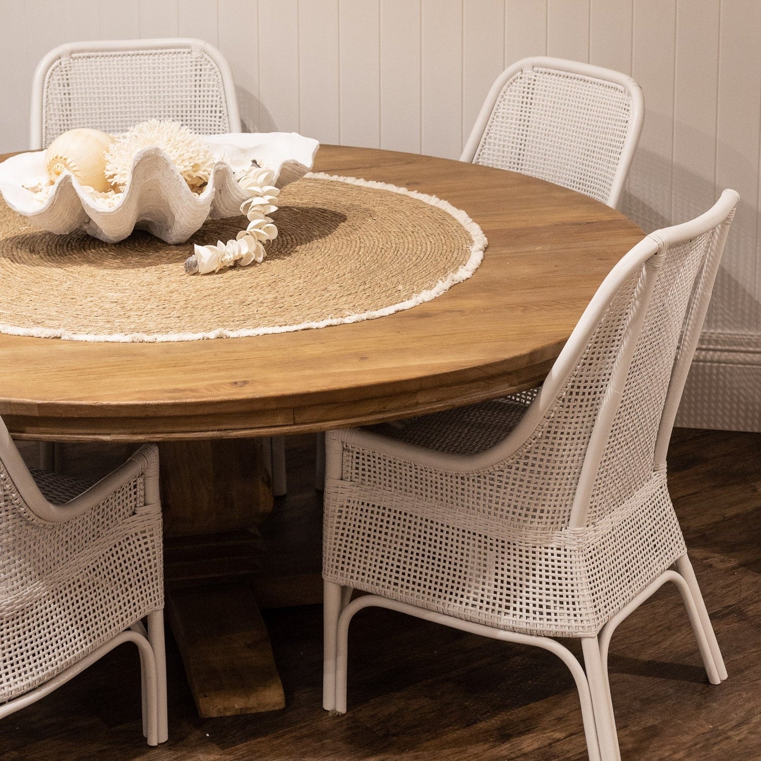 Mulhouse Round Dining Table