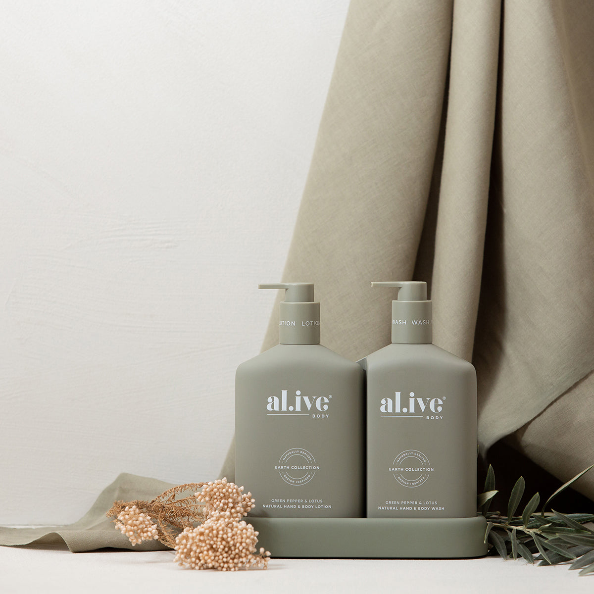 Green Pepper & Lotus Wash & Lotion Duo + Tray