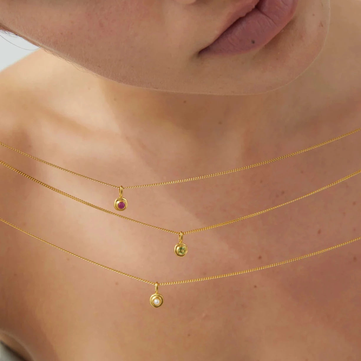 Birthstone Pendant | December - Tanzanite | Gold