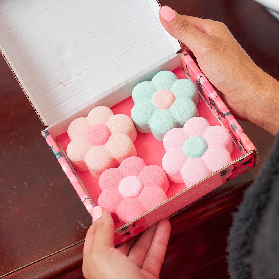 Floral Escape Shower Steamer Gift Box