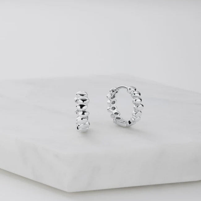 Bailey Huggie | Silver