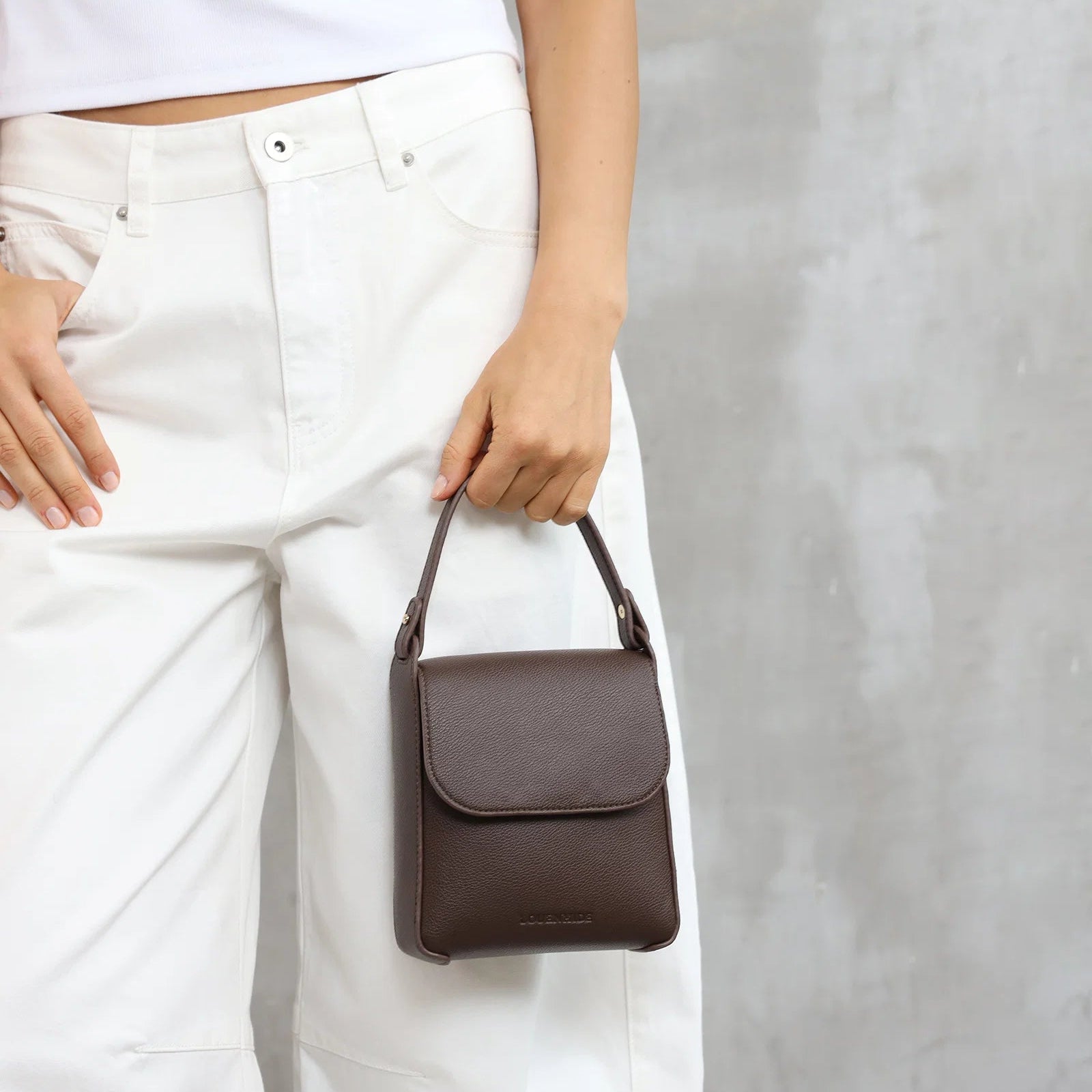 Bessie Crossbody Phone Bag | Chocolate