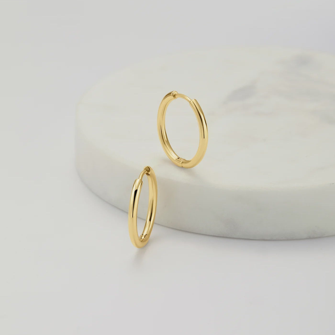Delilah Hoop Medium | Gold
