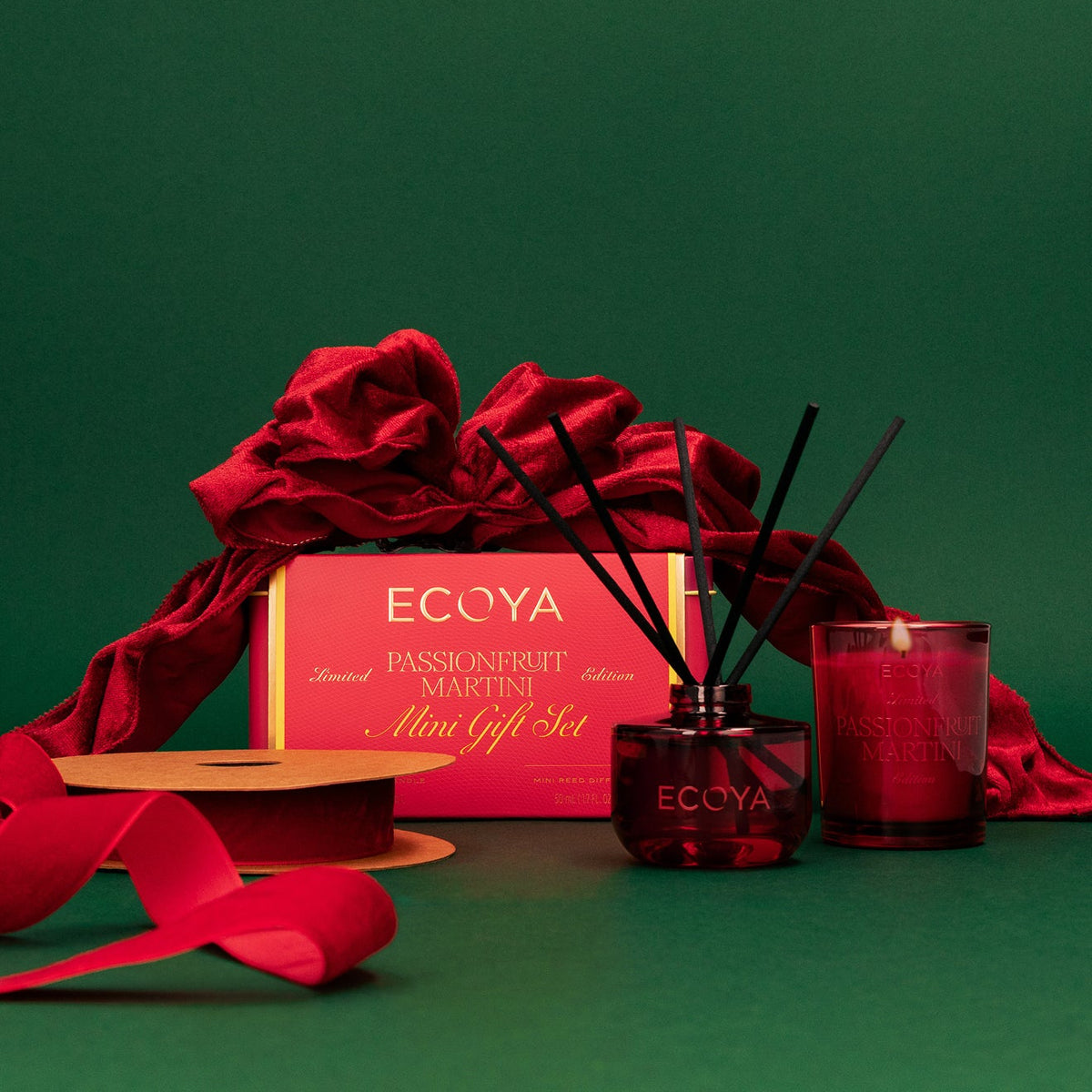 Passionfruit Martini Mini Gift Set
