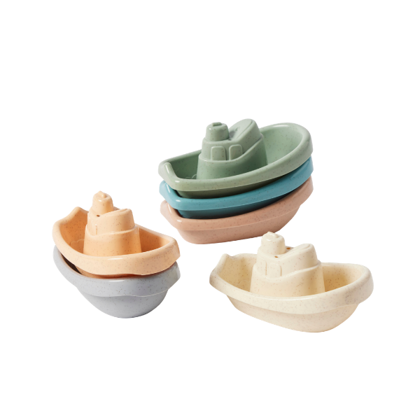 Splash &amp; Pour Boats