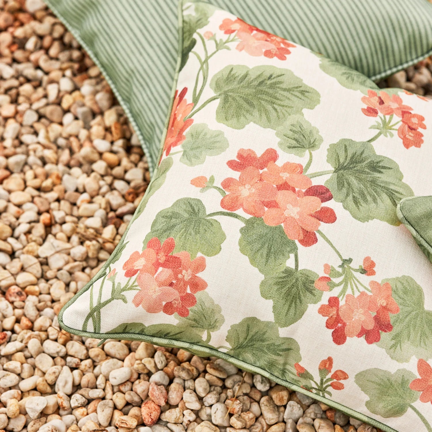 Geranium Green/Rust Reversible Outdoor Cushion