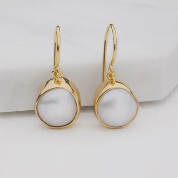 Grace Earrings | Pearl