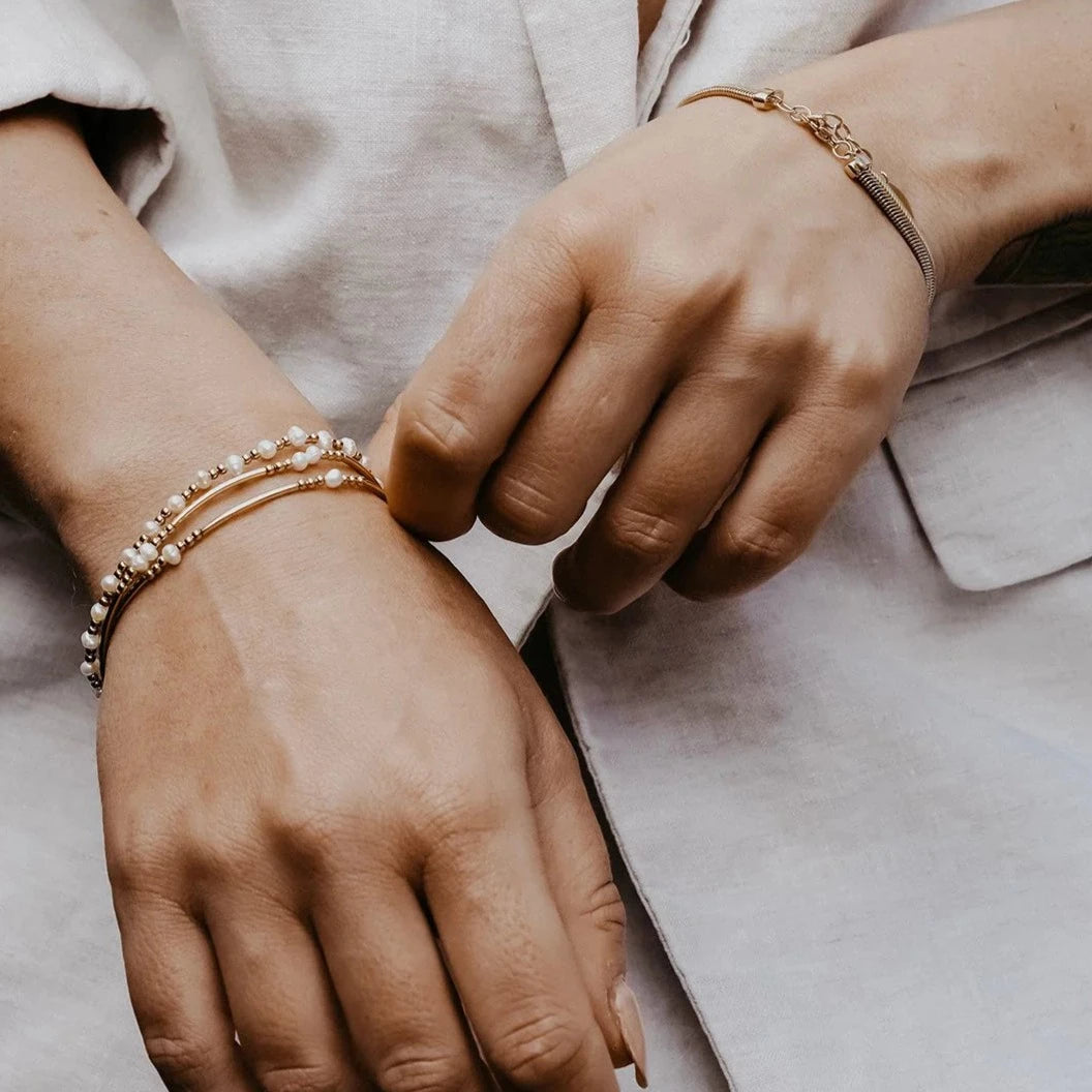 Two Pearl Bracelet | Gold
