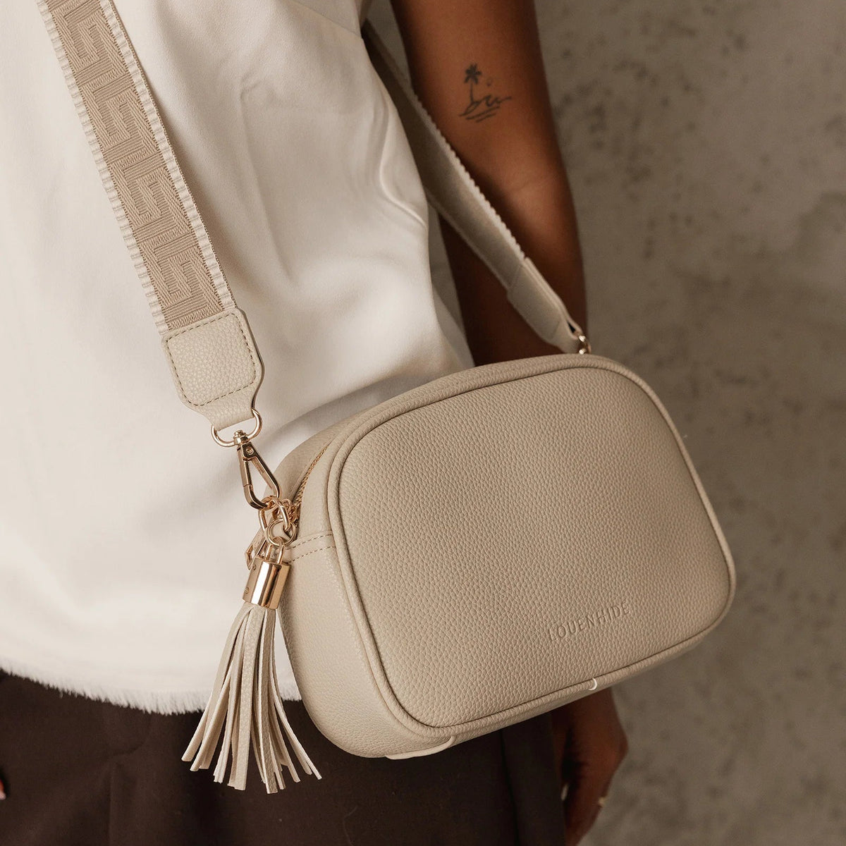 Jacinta Gia Crossbody Bag | Biscotti