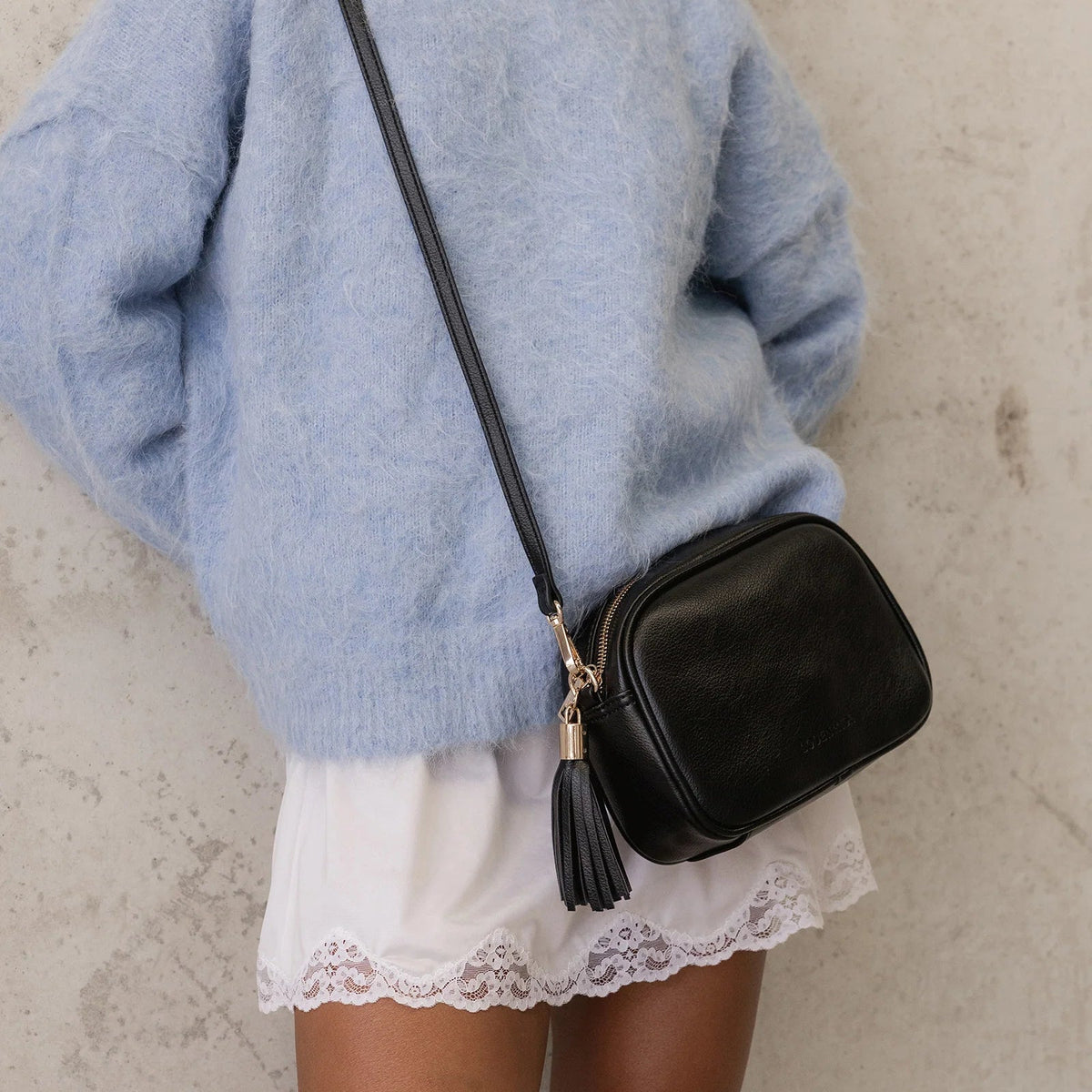 Jacinta Gia Crossbody Bag | Black
