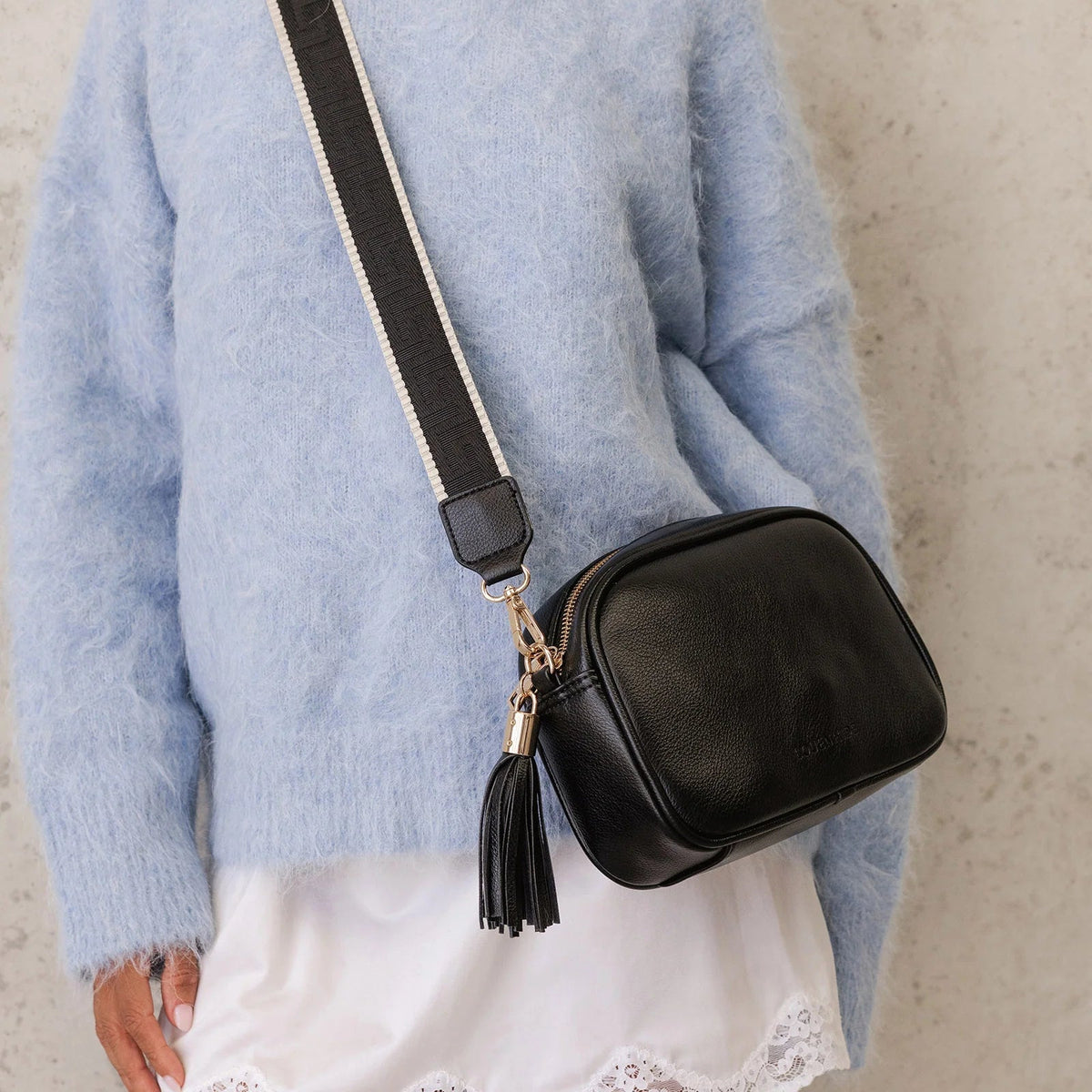 Jacinta Gia Crossbody Bag | Black