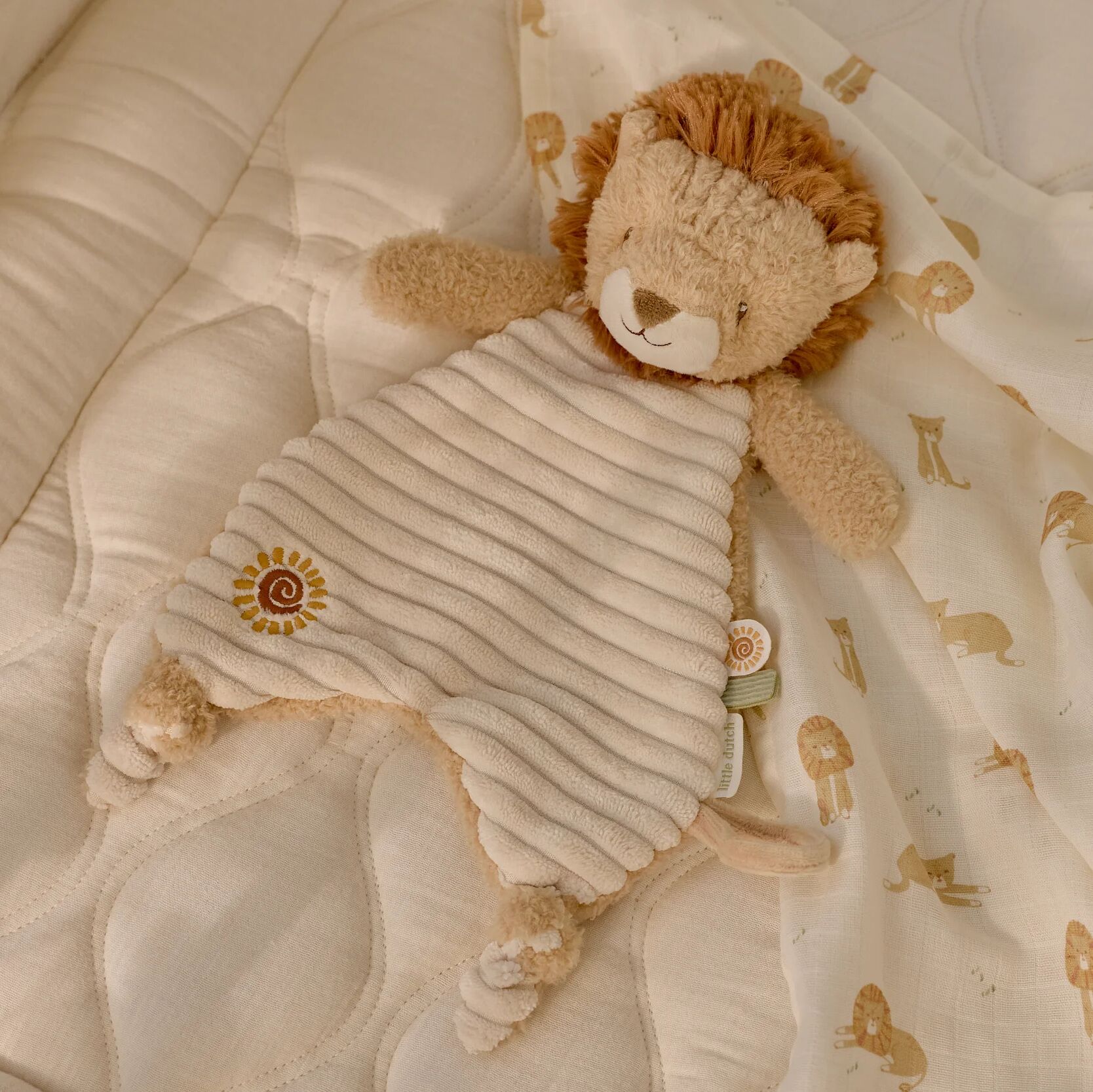 Cuddle Cloth Lion