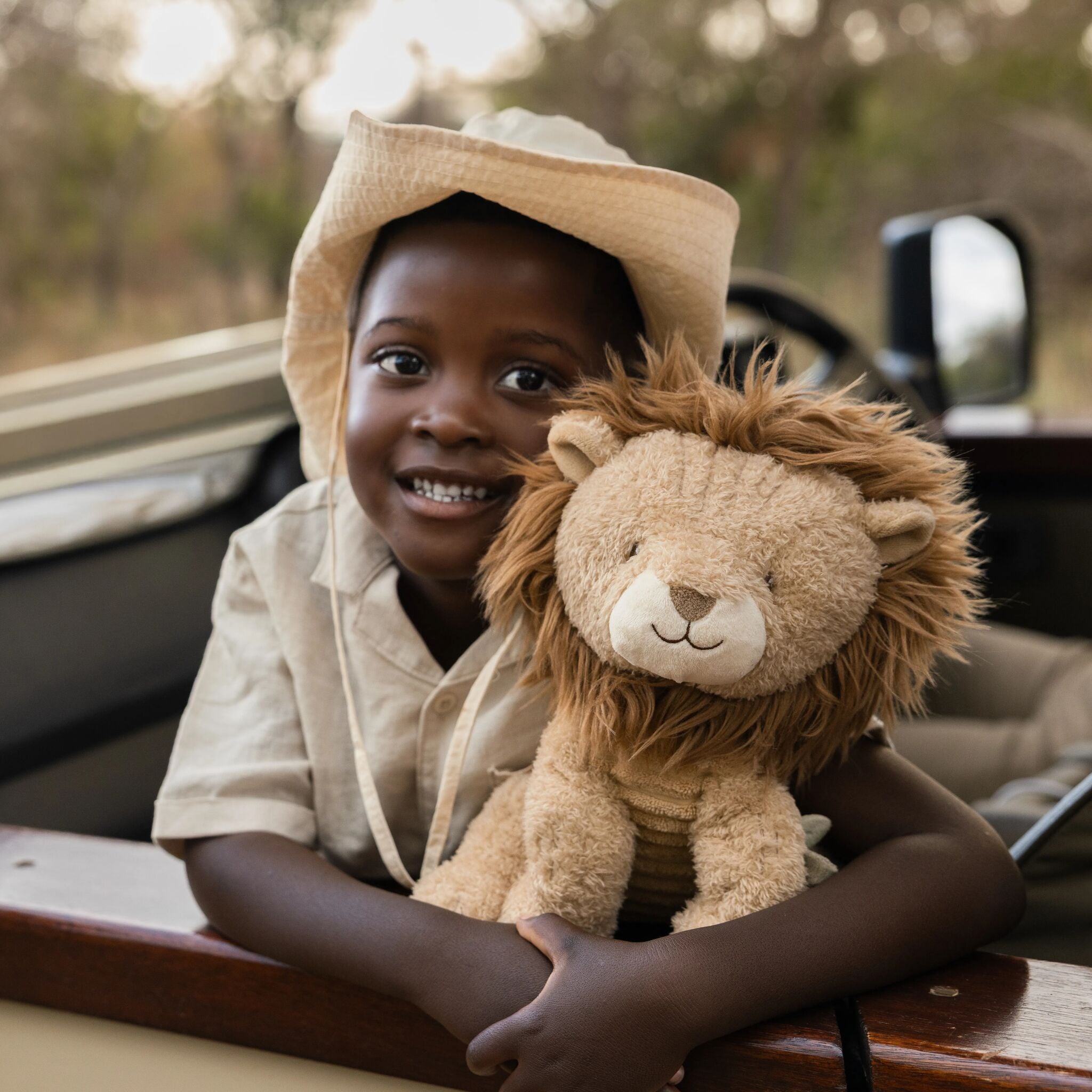 Cuddle Lion | Large