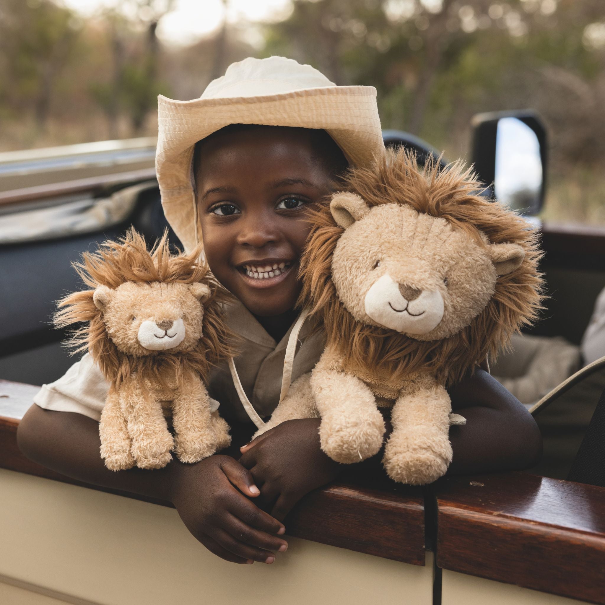 Cuddle Lion | Large